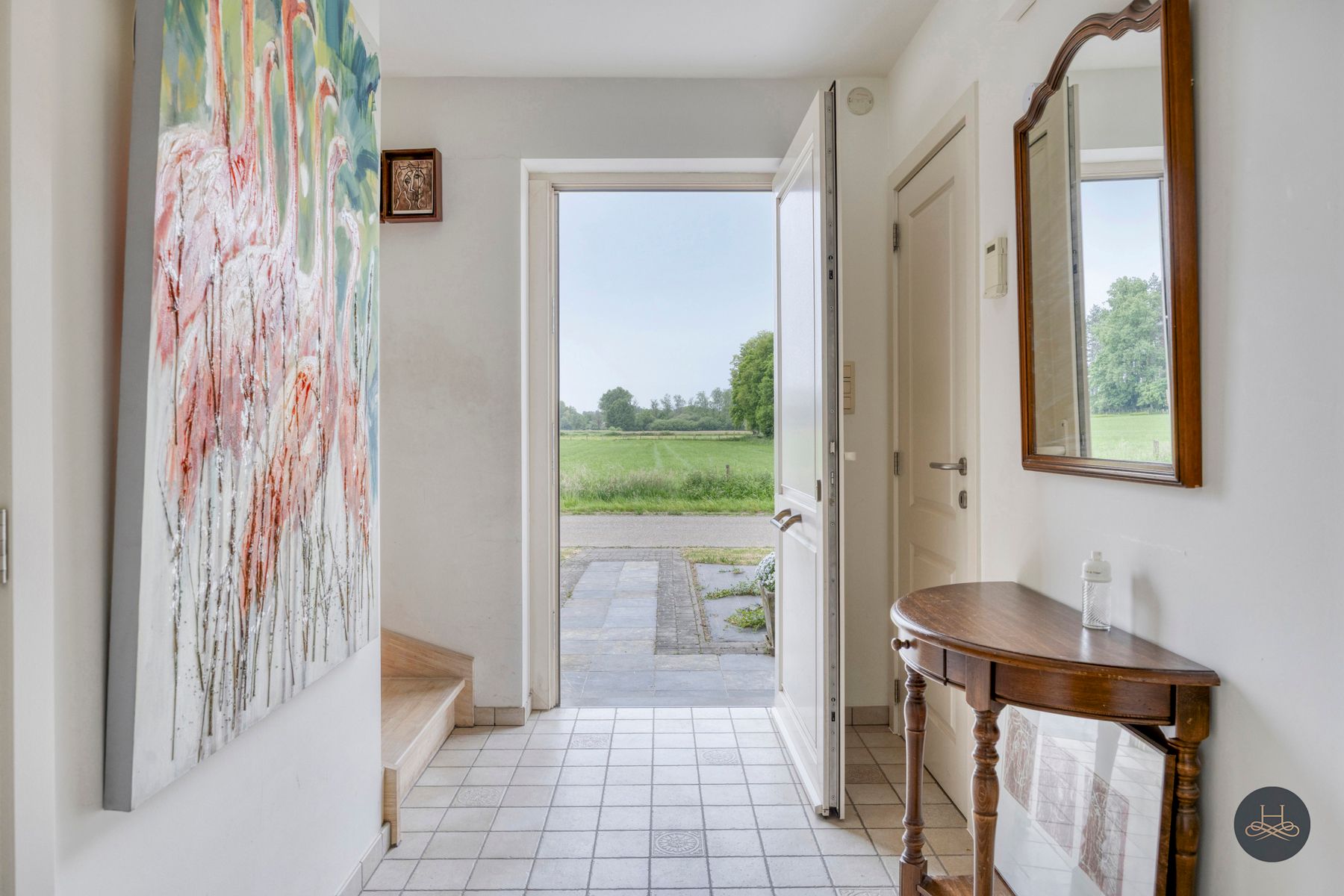 Zeer energiezuinige, ruime gezinswoning in groene omgeving foto 2