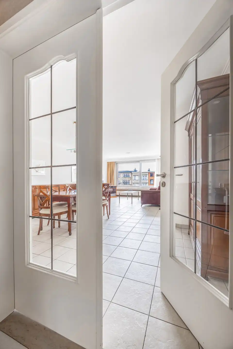 zeer verzorgd appartement met 2 slaapkamers, terras en garage foto 8