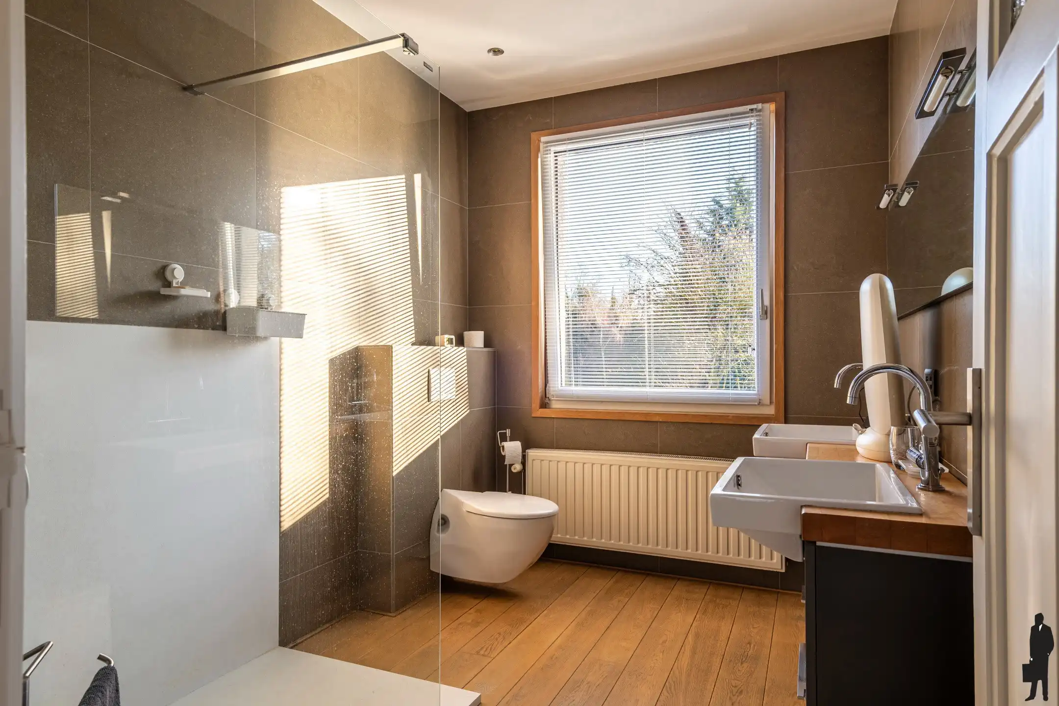 Charmante en zonovergoten woning in doodlopende straat foto 18