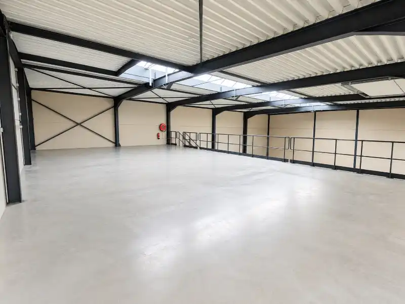 TE KOOP: (Herentals) KMO-unit foto 4