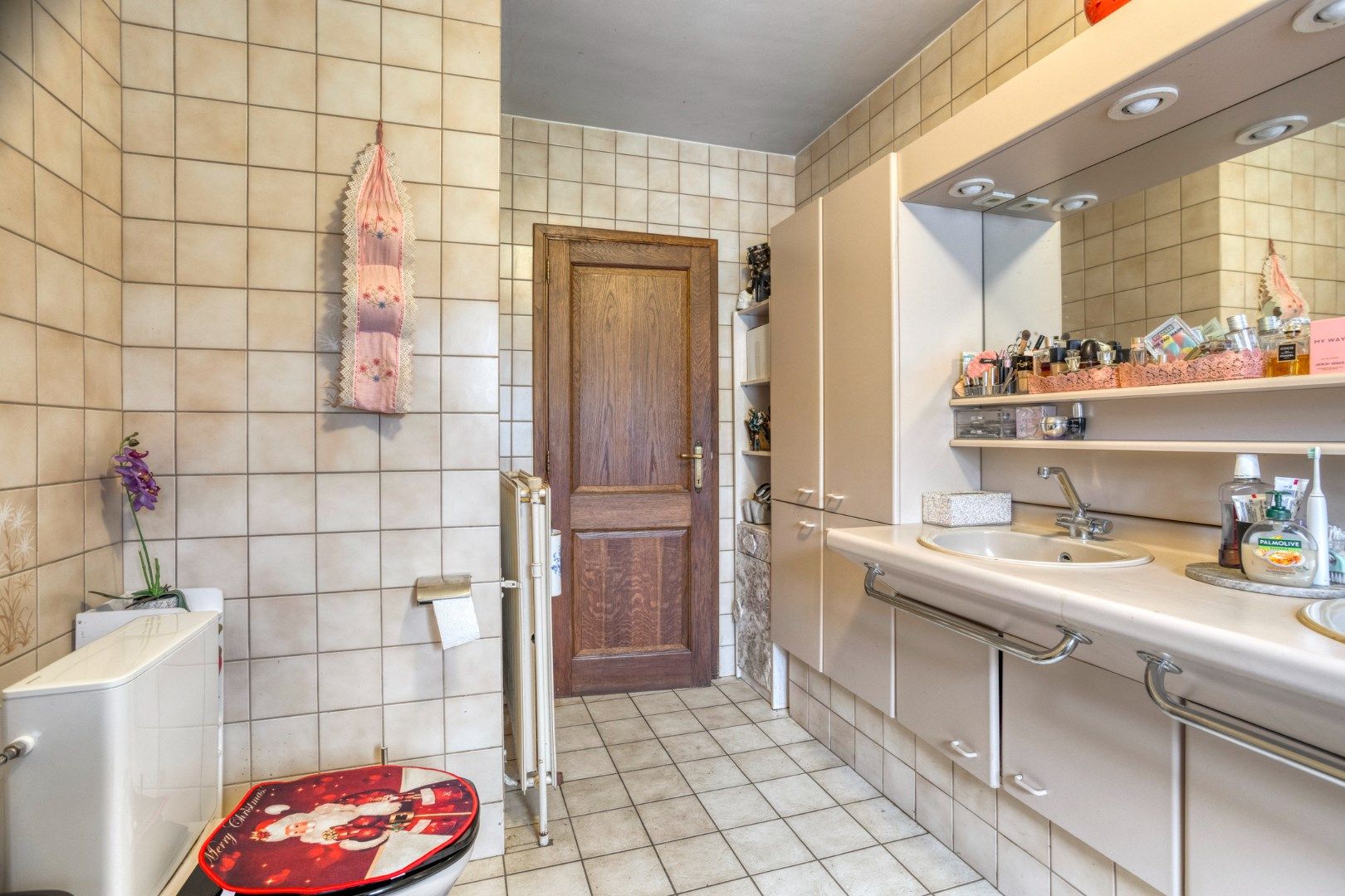 Gelijkvloerse woning met 2 slpks en inpandige garage op 824 m² !  foto 13