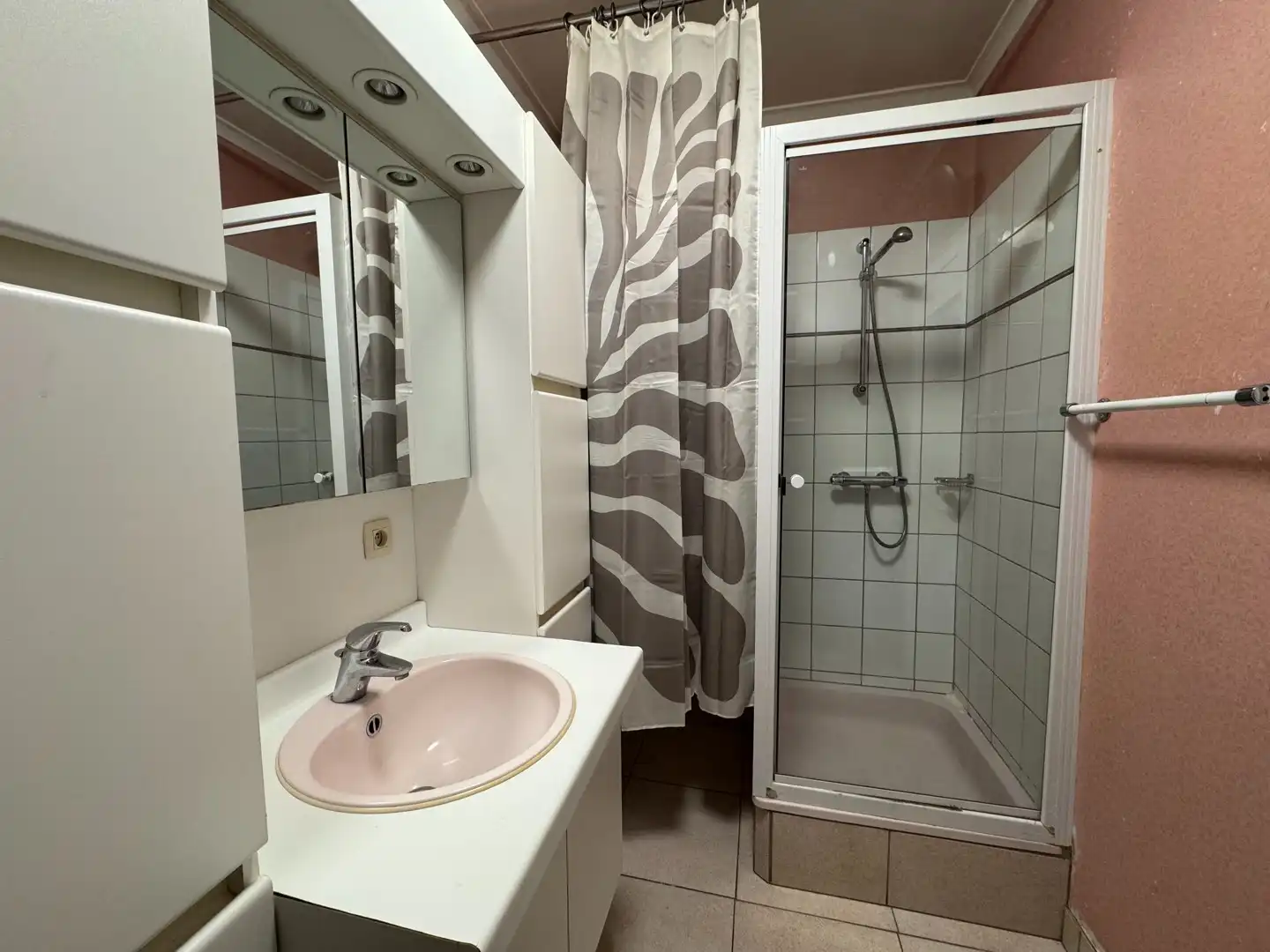 Appartement op het 5de verdiep te huur foto 10