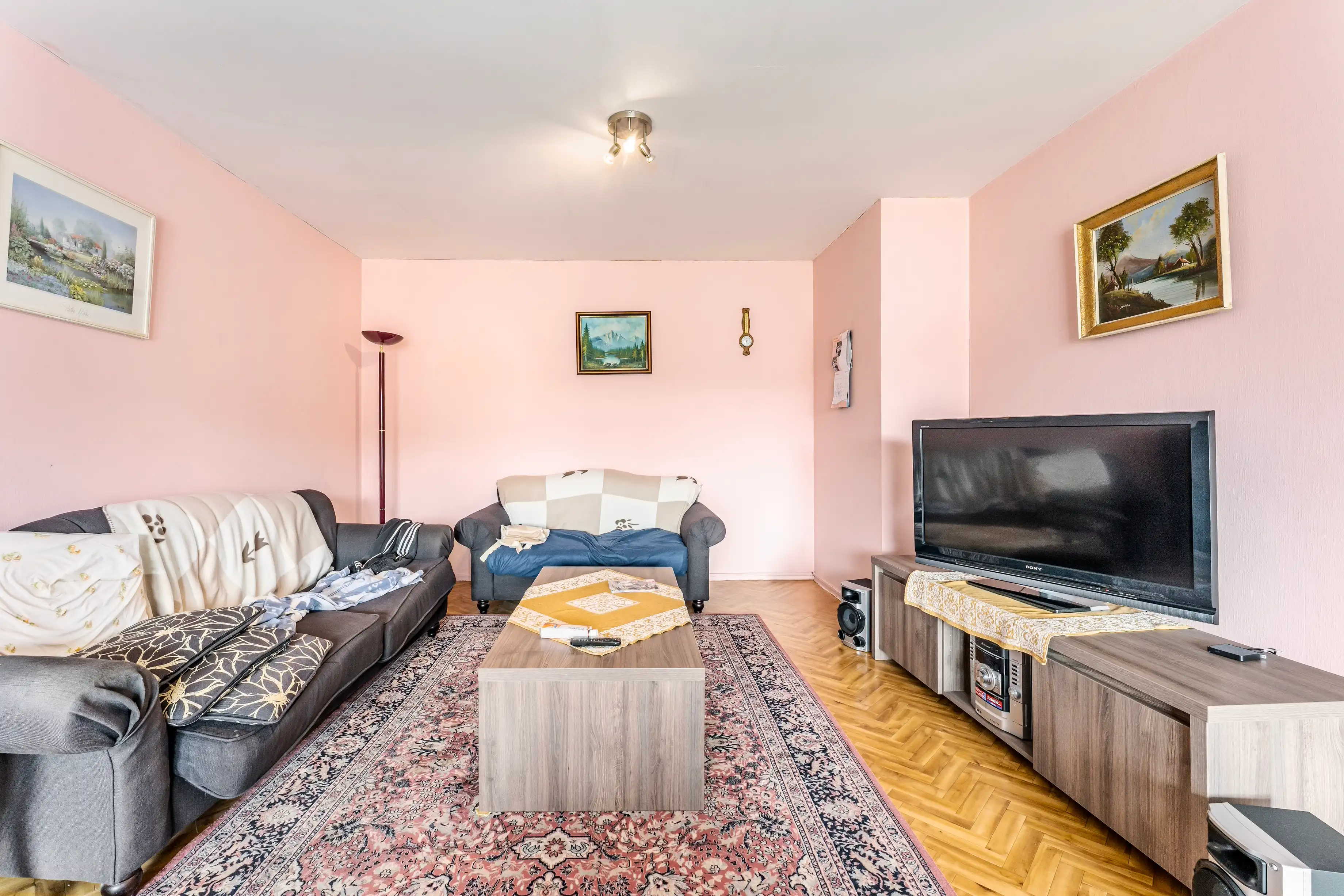 Appartement aan de verlaagde leieboorden! foto 3