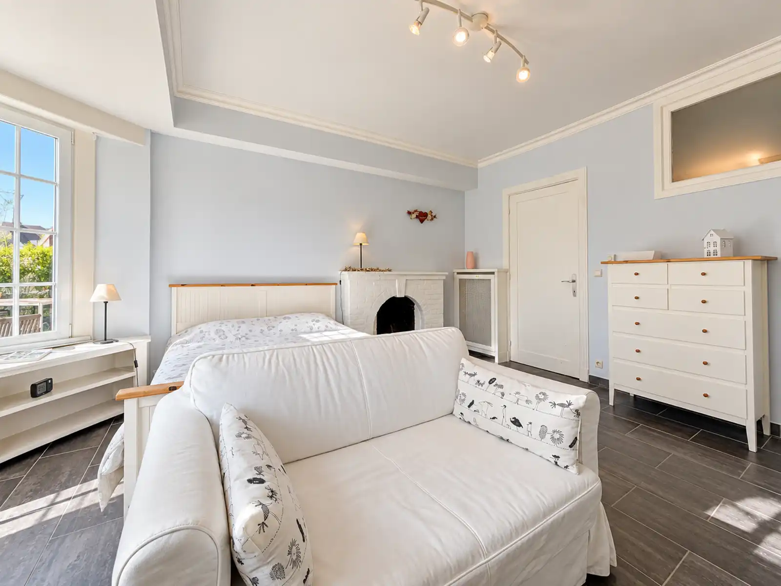 Gemeubeld karaktervol appartement op toplocatie - Het Zoute foto 8