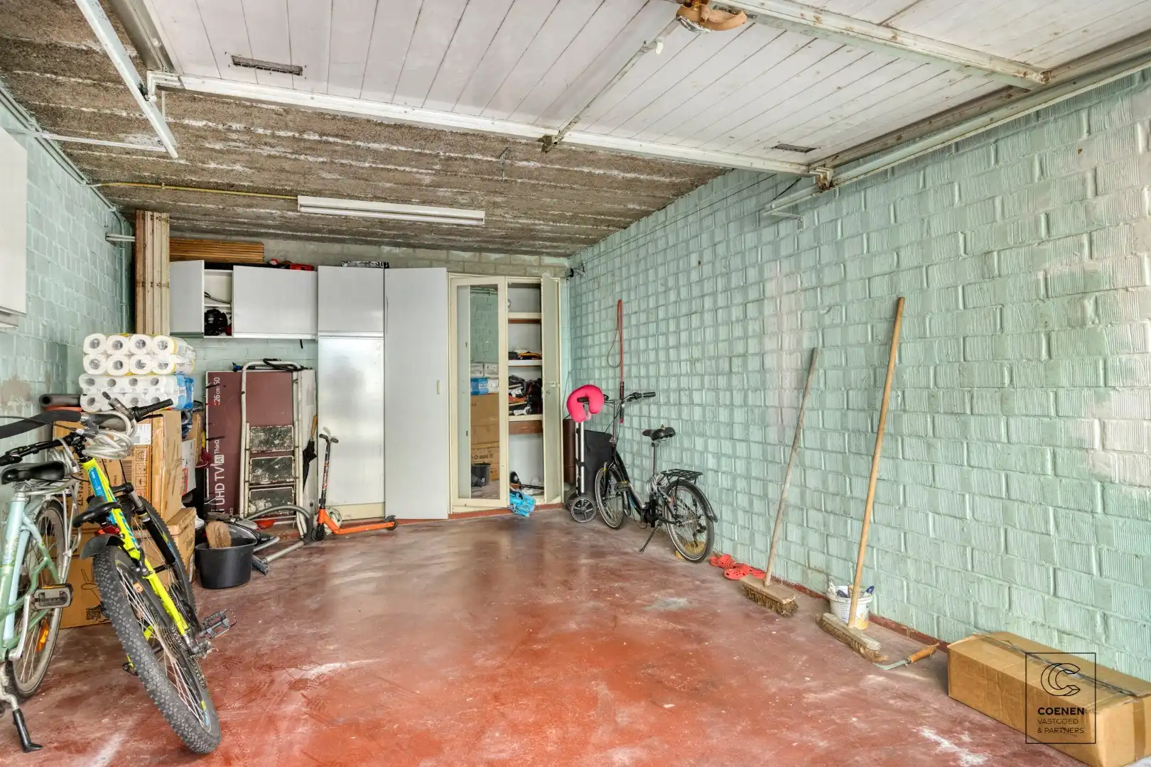 Ruim appartement van 104 m² met drie slaapkamers op centrale ligging te Merksem! foto 18