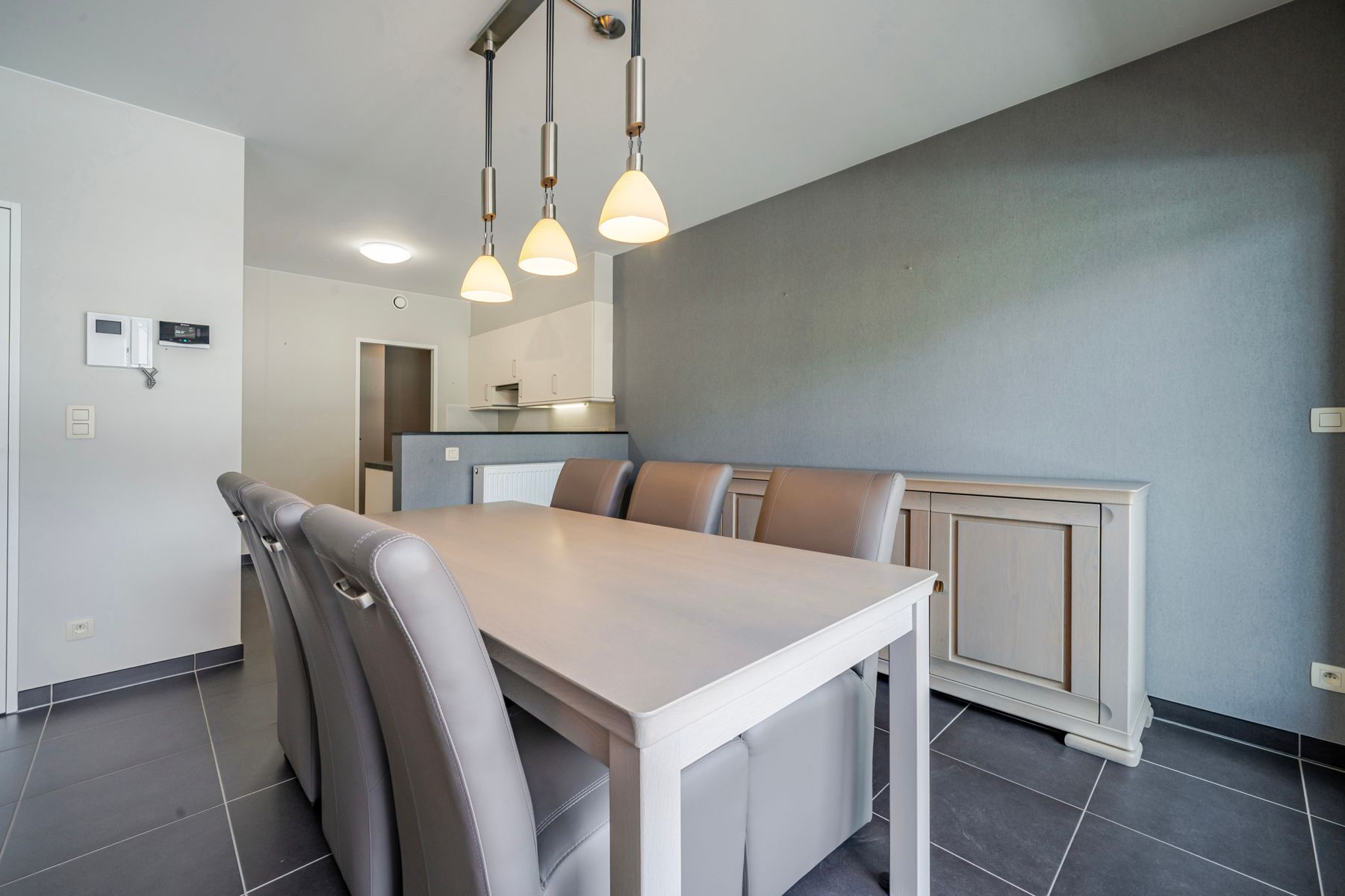 Energiezuinig en instapklaar appartement in centrum Torhout! foto 5