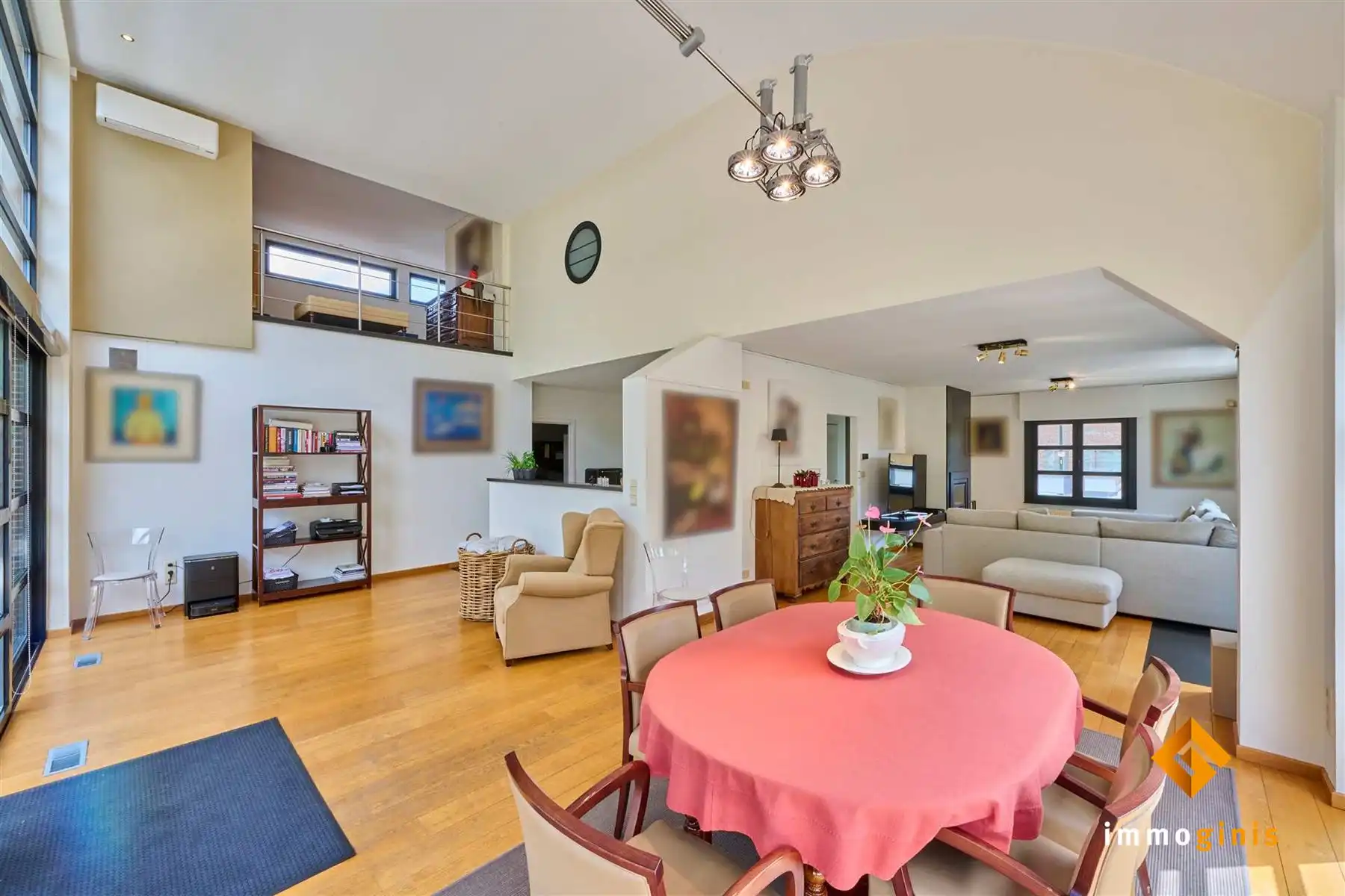 Zéér ruime woning met 3 tot 6 slaapkamers en praktijkruimte. Perceel van 7a86ca in centrum Bocholt! foto 6