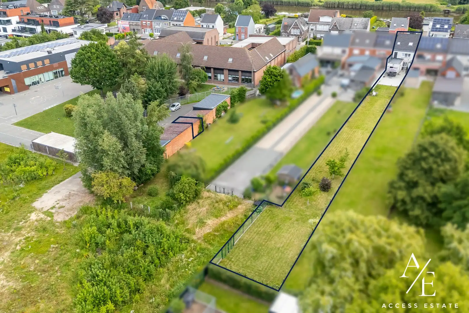 WICHELEN - Ruime vernieuwde woning met 4 slpk, 2 badk! foto 24