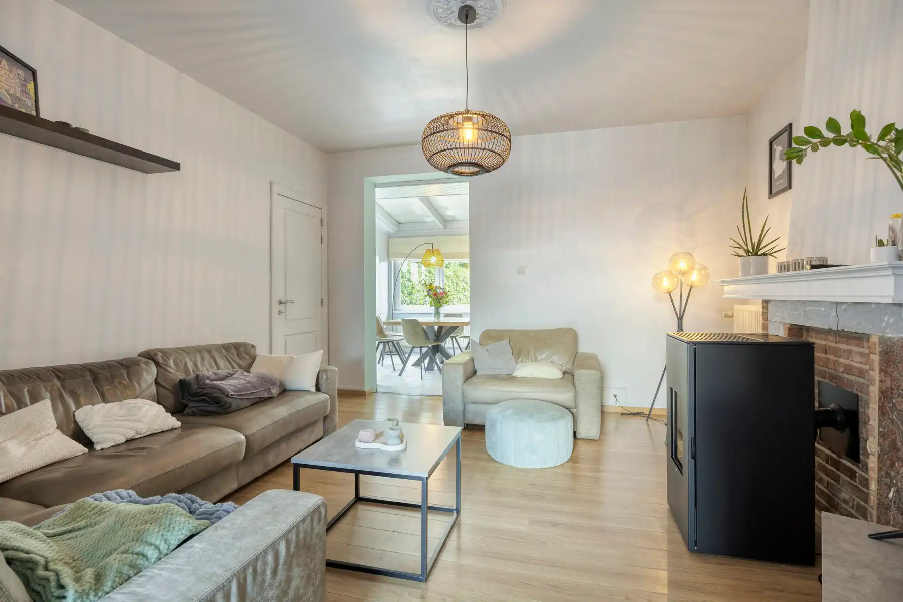 Karaktervolle, ruime woning met onderhoudsvriendelijke tuin foto 4