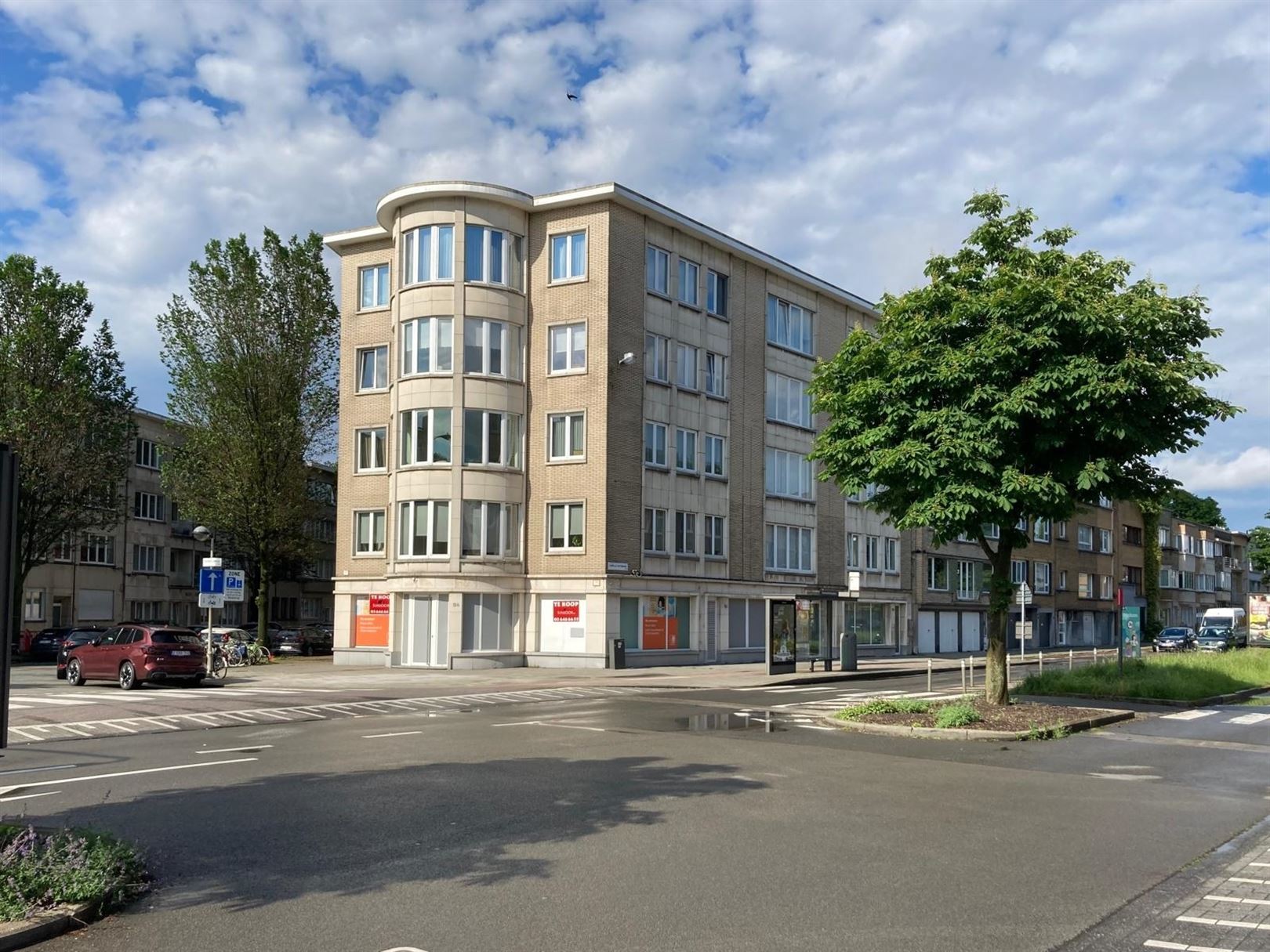 Veelzijdig kantoor op een commerciële hoek in Antwerpen-Zuid foto 2