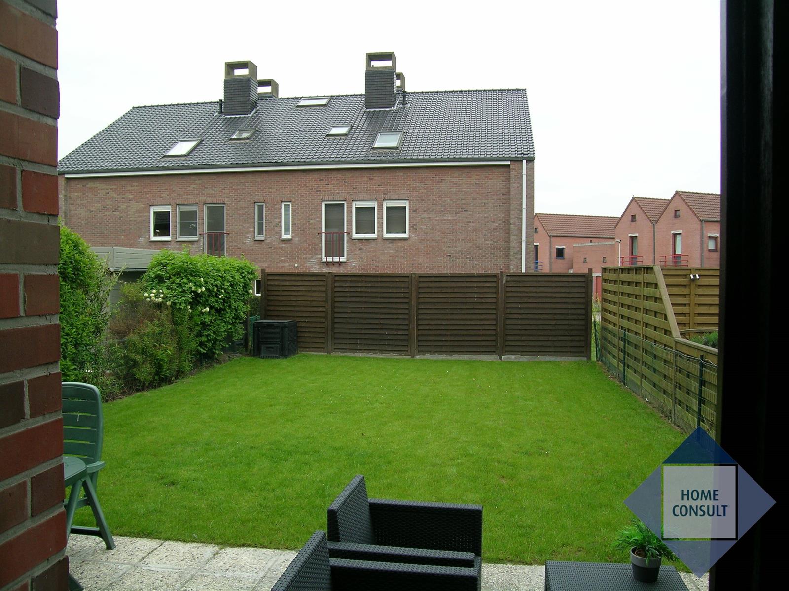 Halfopen te huur foto 9