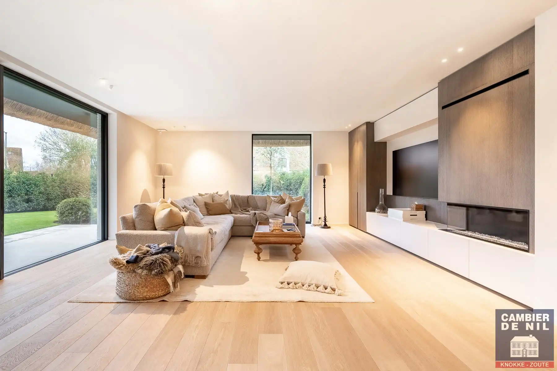 Alleenstaande energiezuinig en uitzonderlijk afgewerkte nieuwbouwvilla foto 2