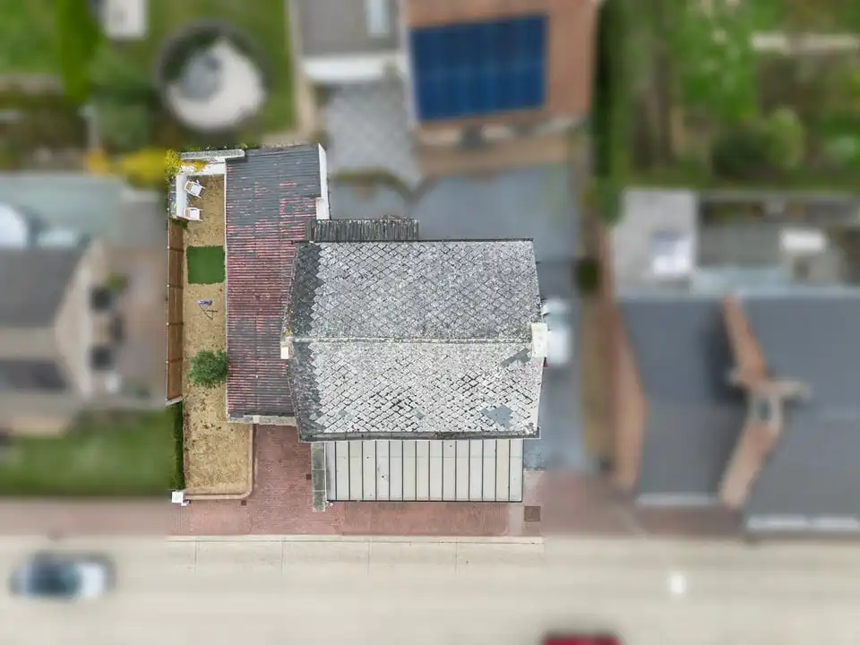 VERRASSEND RUIME GEZINSWONING MET 3 SLKS IN MONTENAKEN foto 3