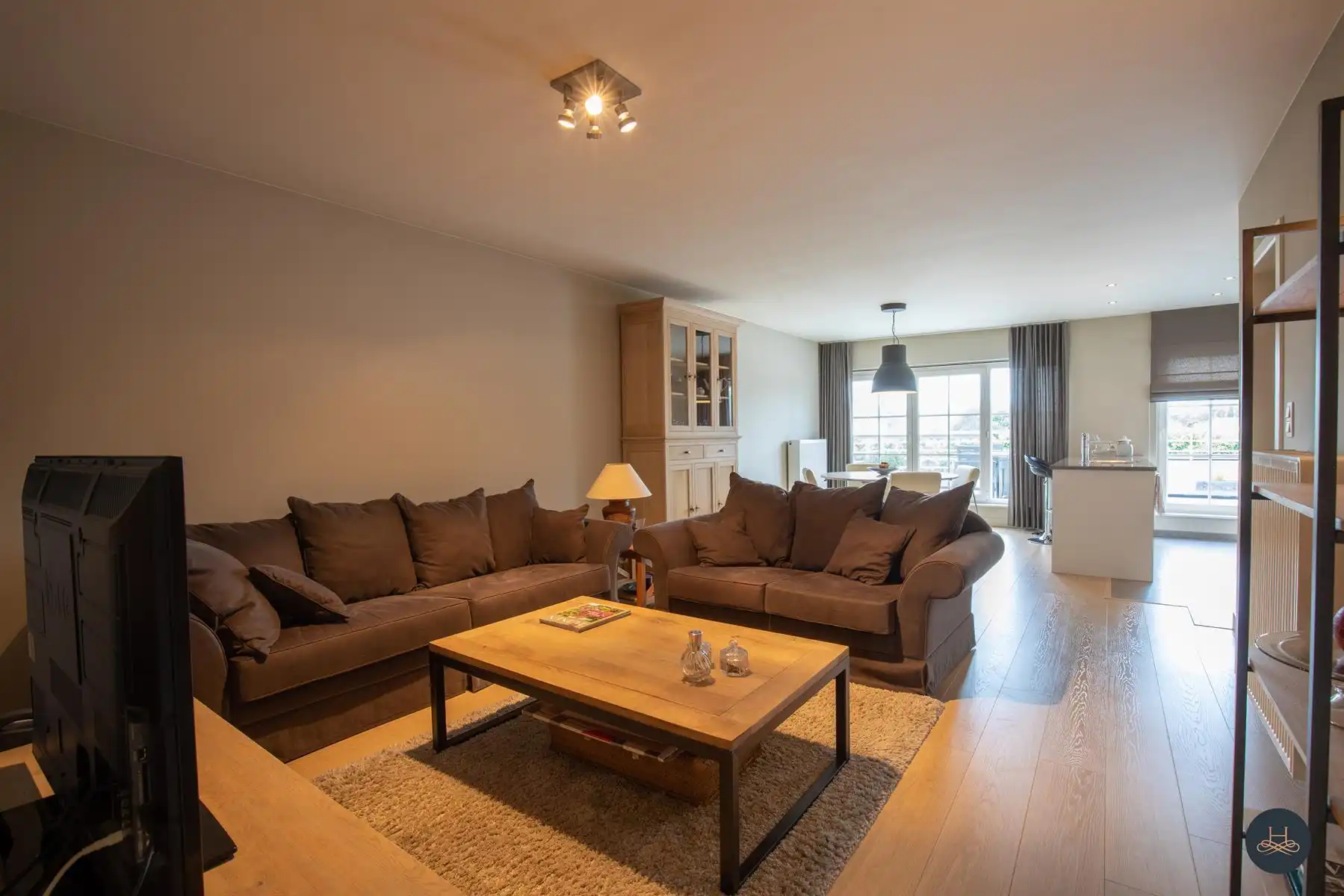 Gezellig appartement met groot terras foto 3