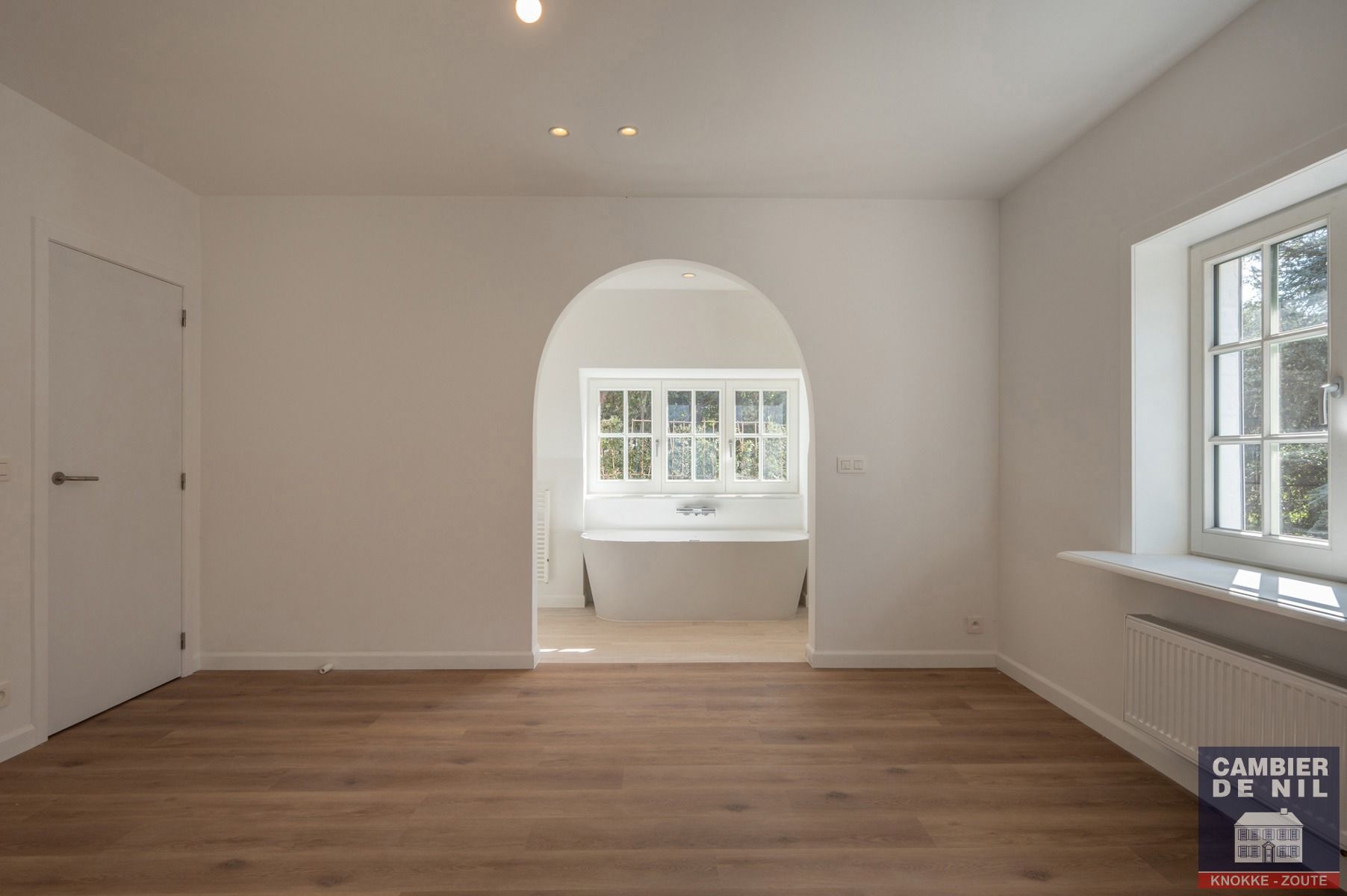 Gerenoveerde, ongemeubelde koppelvilla mmet zuidgerichte tuin - Zoute foto 28