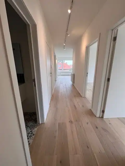 Volledig gerenoveerd appartement in Oostende,  95.00 m² foto 11