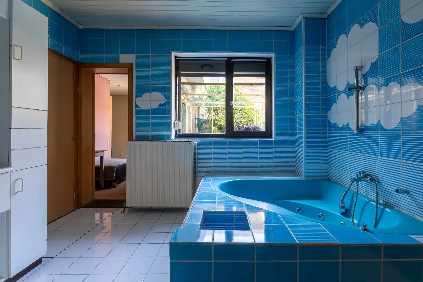 PUUR FRITUUR, uiterst goed gelegen met woonst en parking! foto 22