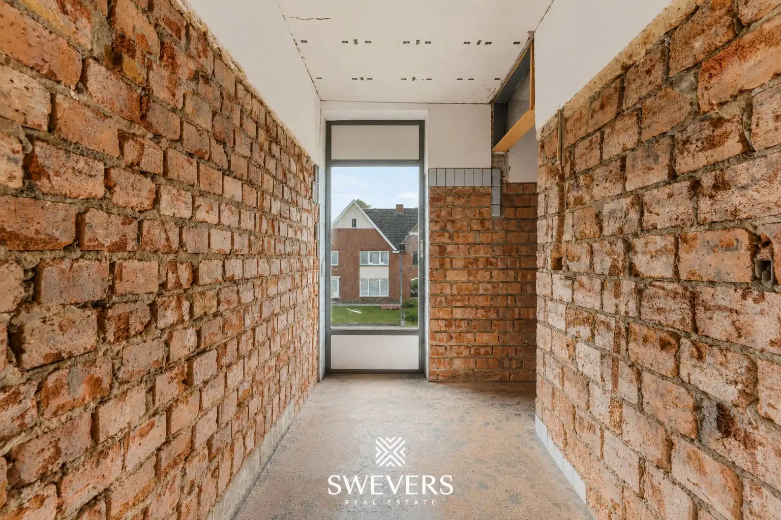 Rustig gelegen renovatieproject met landelijk uitzicht nabij Hasselt  foto 12
