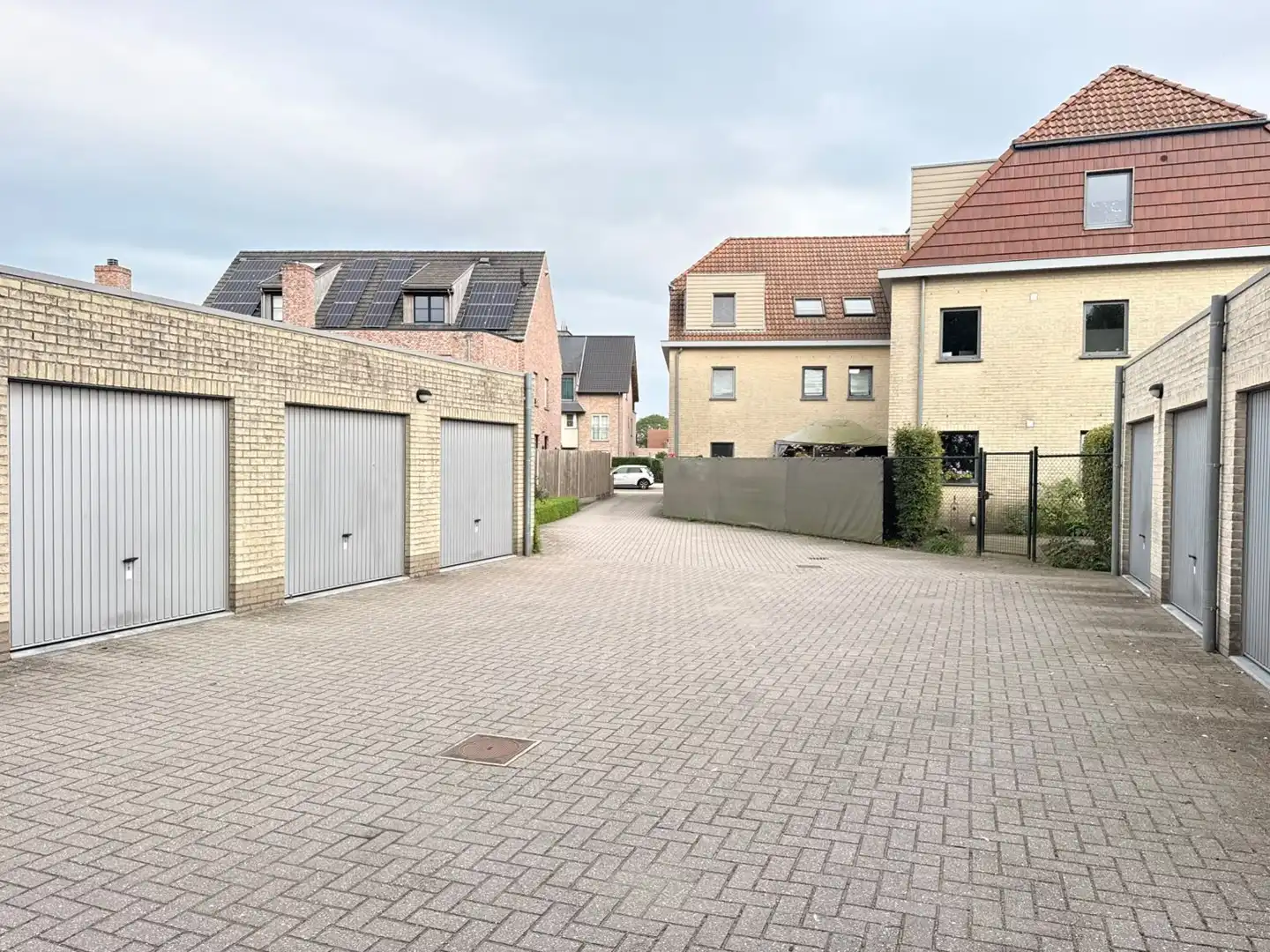 APPARTEMENT MET TUIN foto 13