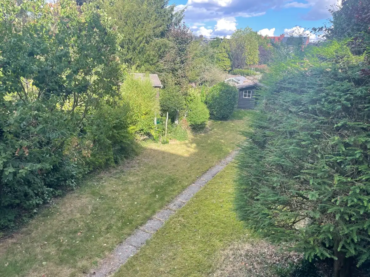 4-slpk EENGEZINSWONING + tuin foto 44