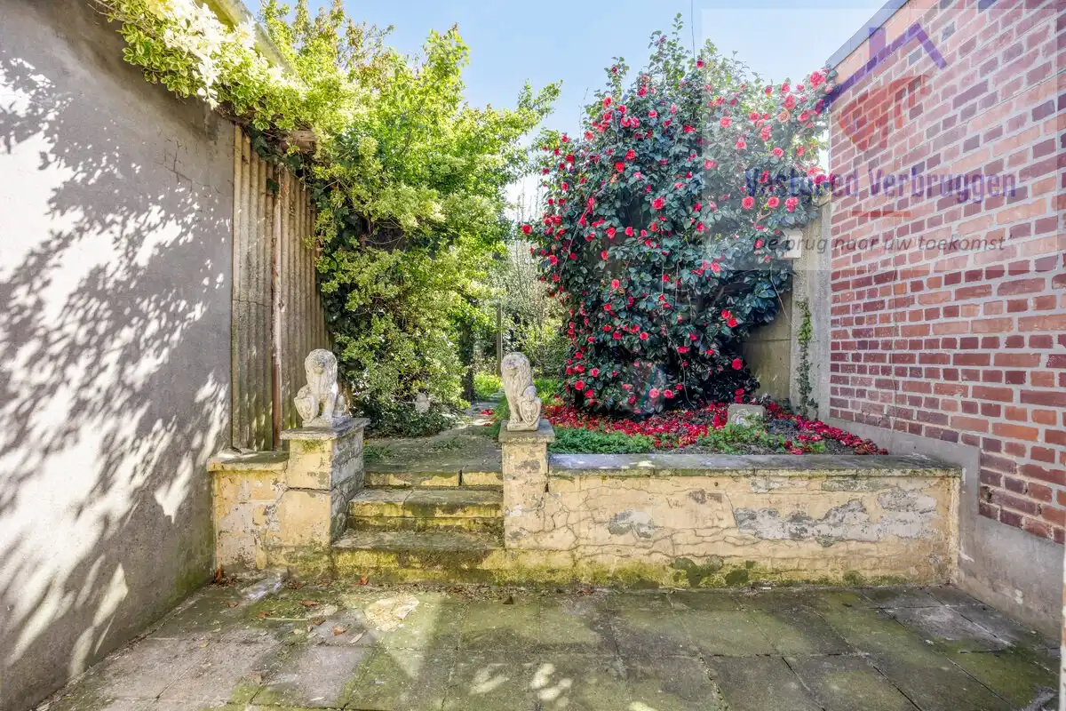 Te renoveren solide woning met prachtige stadstuin op toplocatie in centrum Aalst foto 23