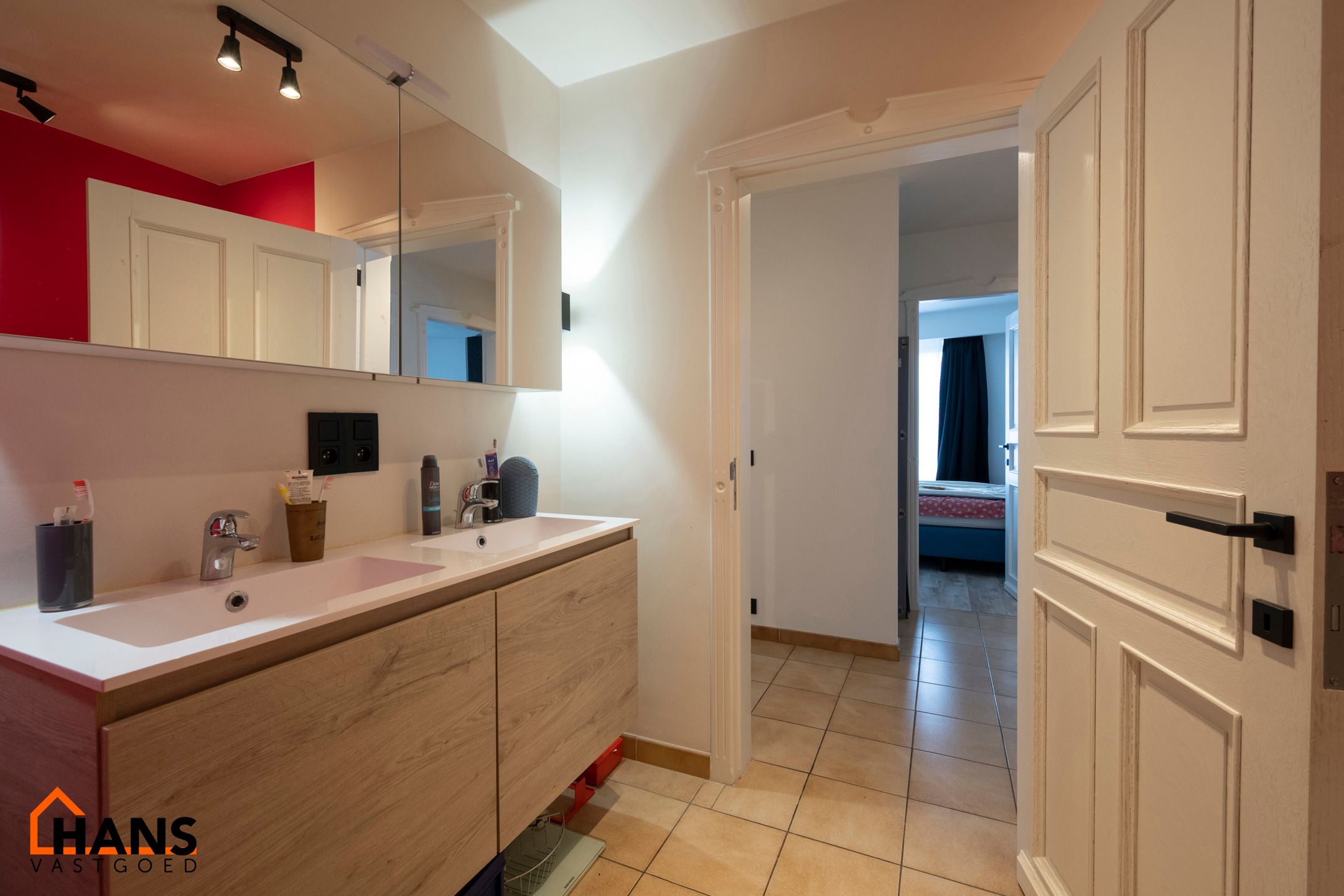 Ruim hoekappartement. foto 8