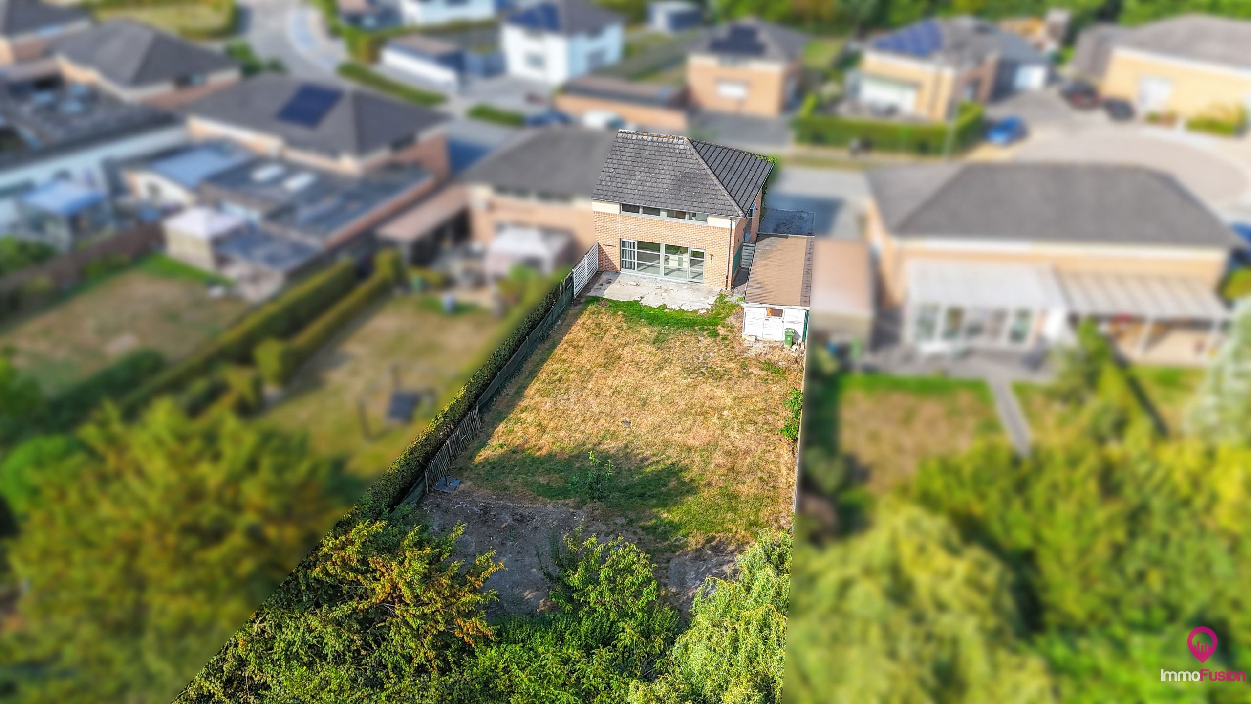 Te renoveren woning met grote tuin in doodlopende straat! foto 41