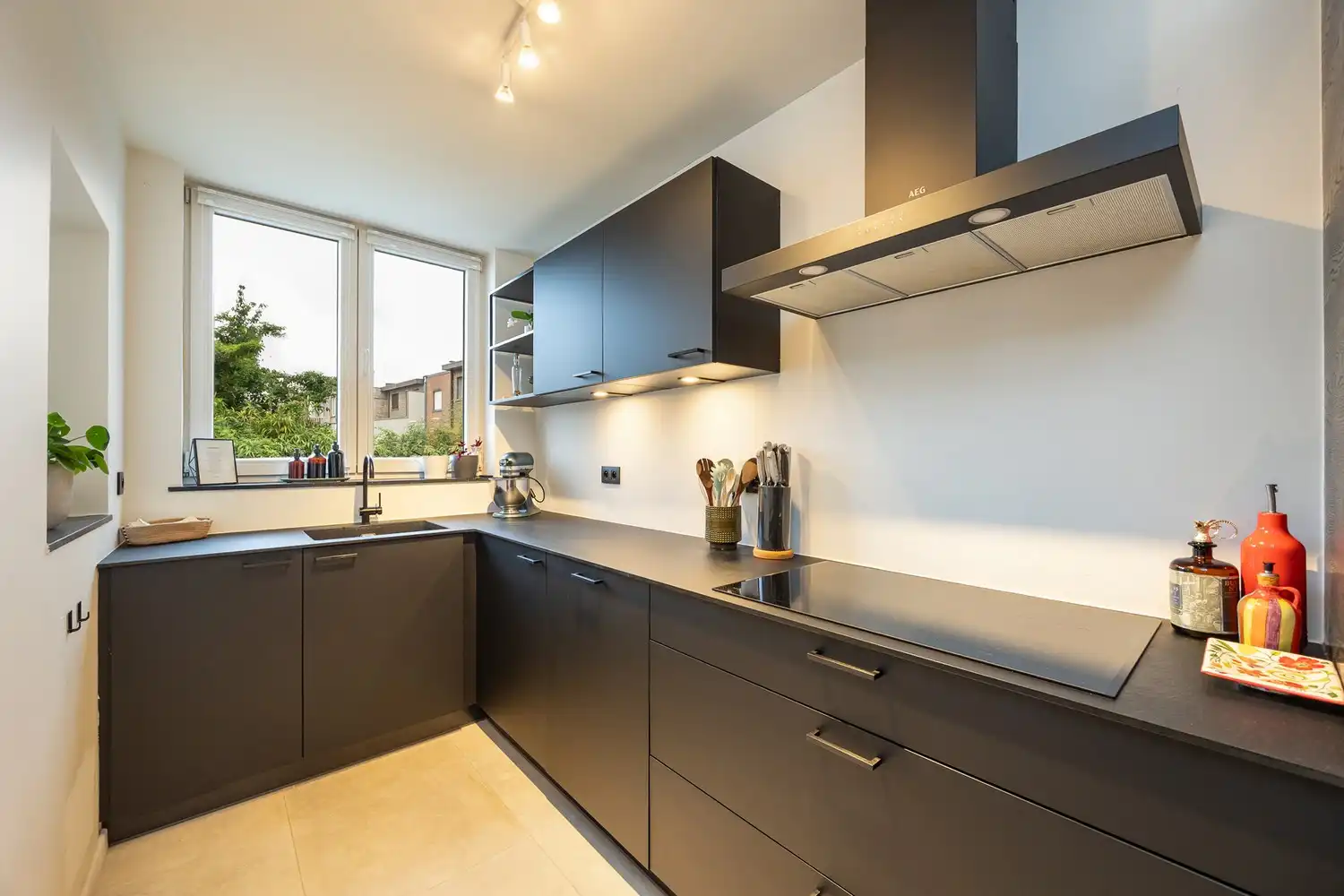 Stijlvolle bel-étage (170m²) met 3 à 4 slaapkamers, garage en tuin - EPC B! foto 13