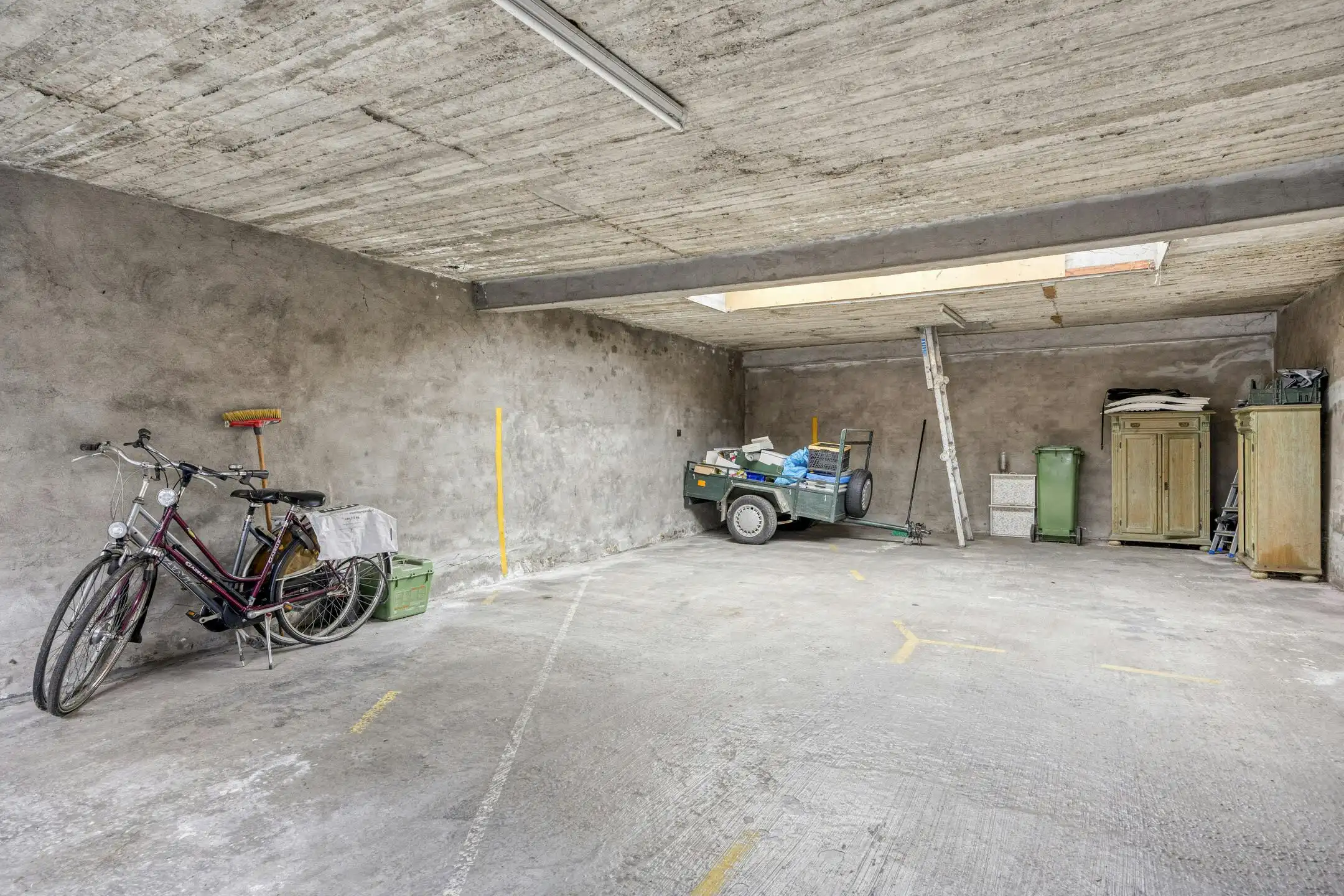 Gezellig appartement met 2 slaapkamers terras en staanplaats foto 12