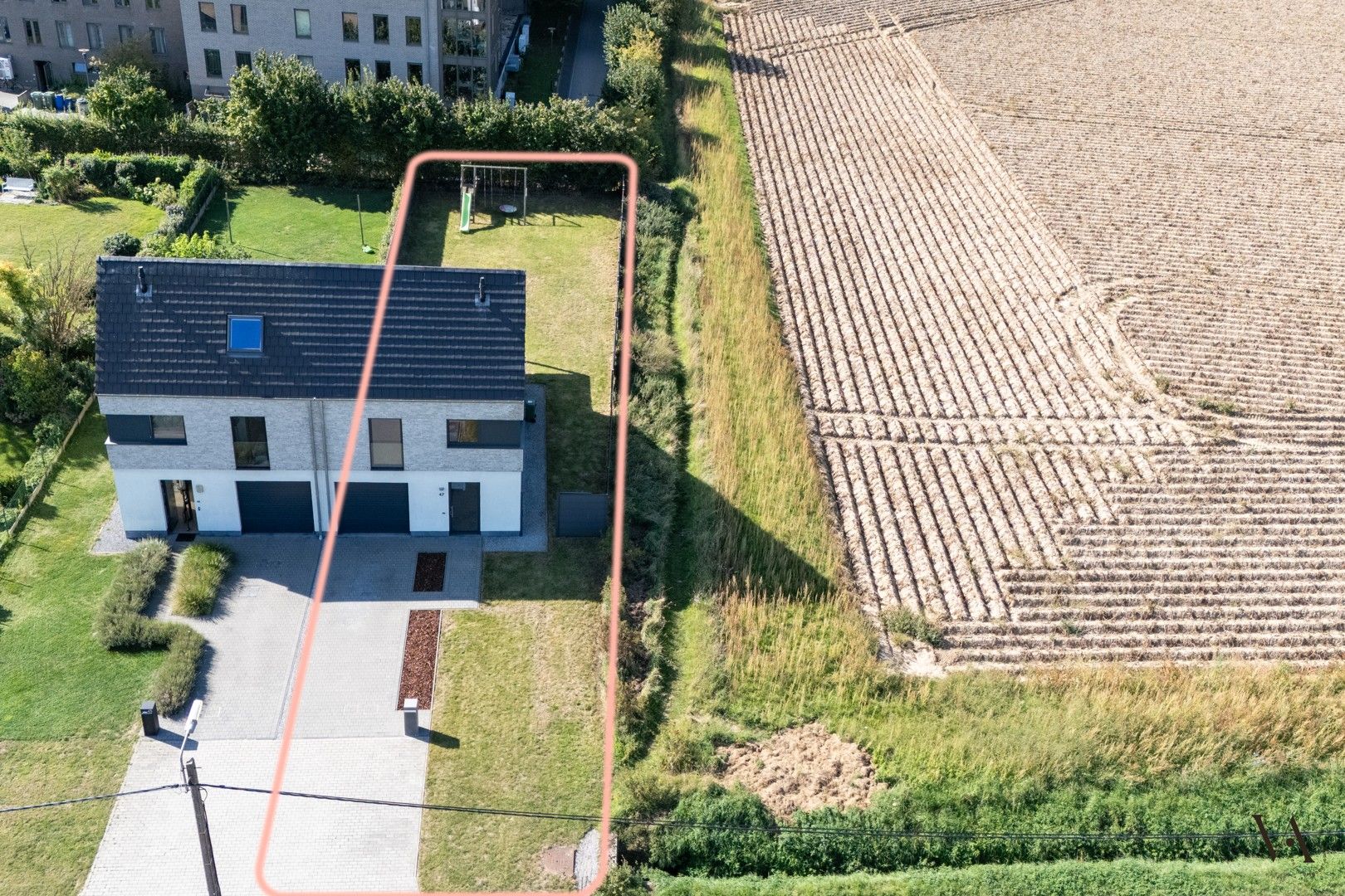 Energiezuinige woning nabij centrum Leuven, omringd door groen foto {{pictureIndex}}