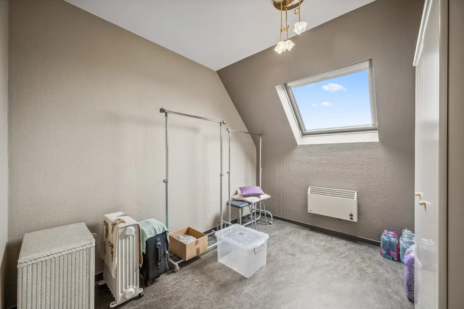 Instapklaar appartement te centrum Tienen foto 16