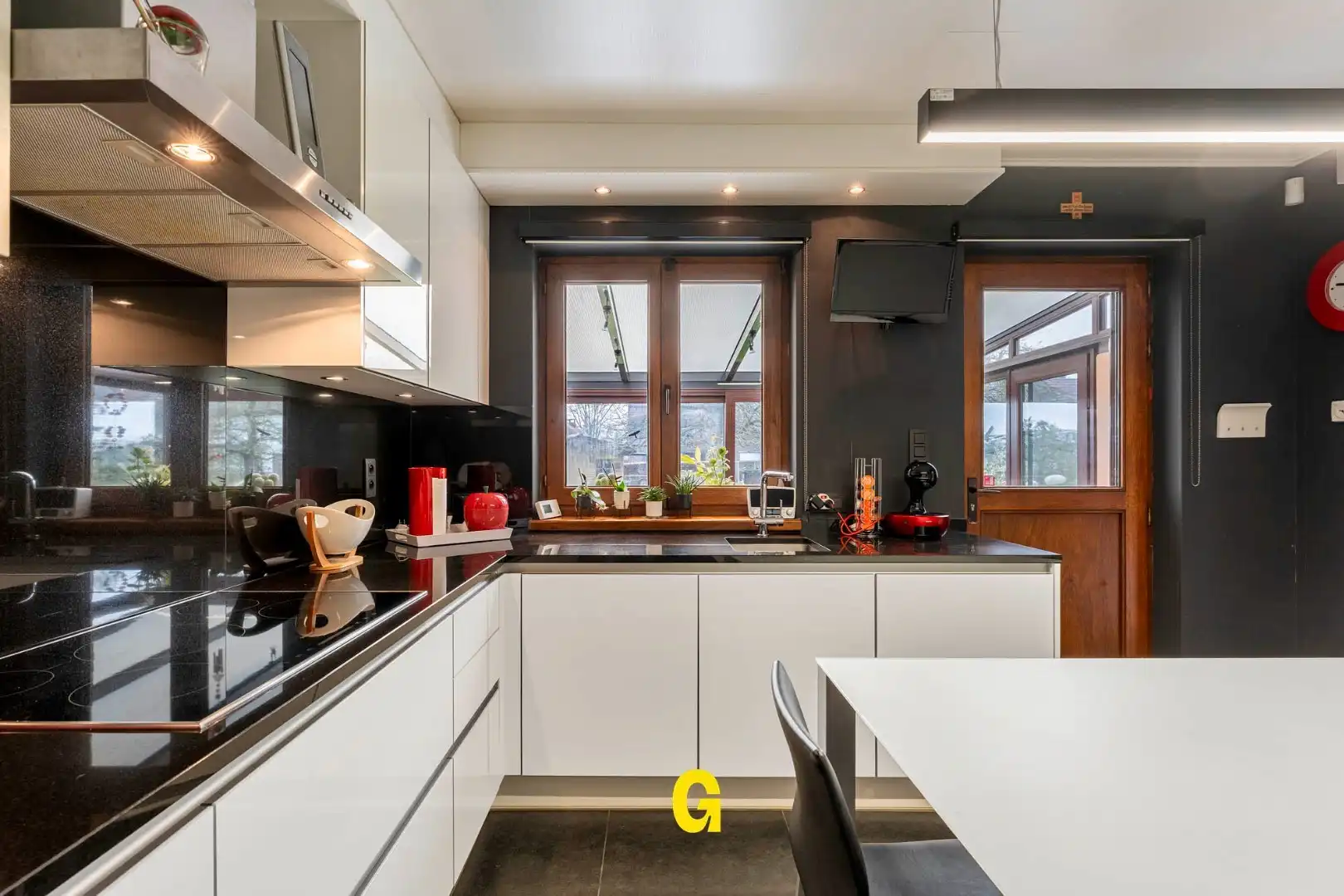 Verzorgde vrijstaande woning met 3 slaapkamers, inpandige garage en tuin op 10a 10ca in het mooie landelijke Werm foto 11