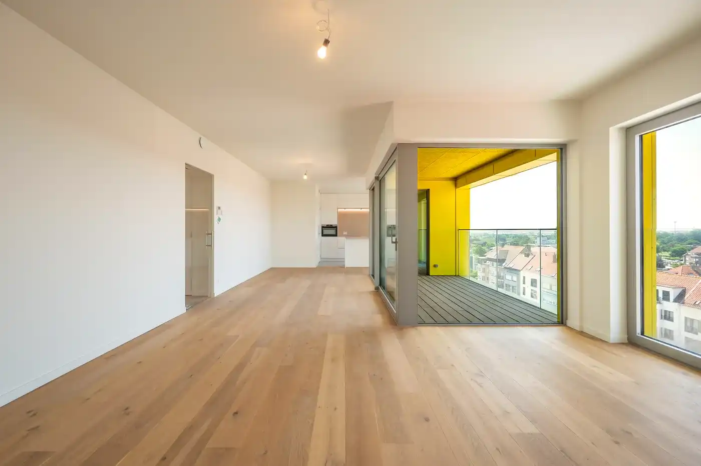 Appartement op de 5e verdieping met een prachtig open uitzicht en een gunstige west-oriëntatie foto 8