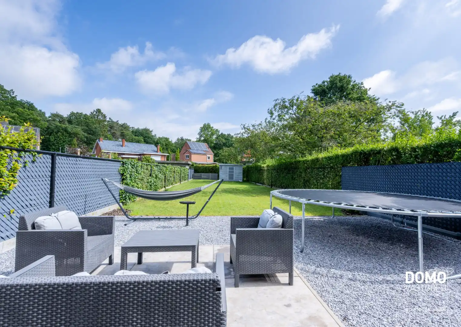 Landelijk wonen in stijl: instapklare pastorijwoning met prachtige tuin in Thiewinkel foto 17