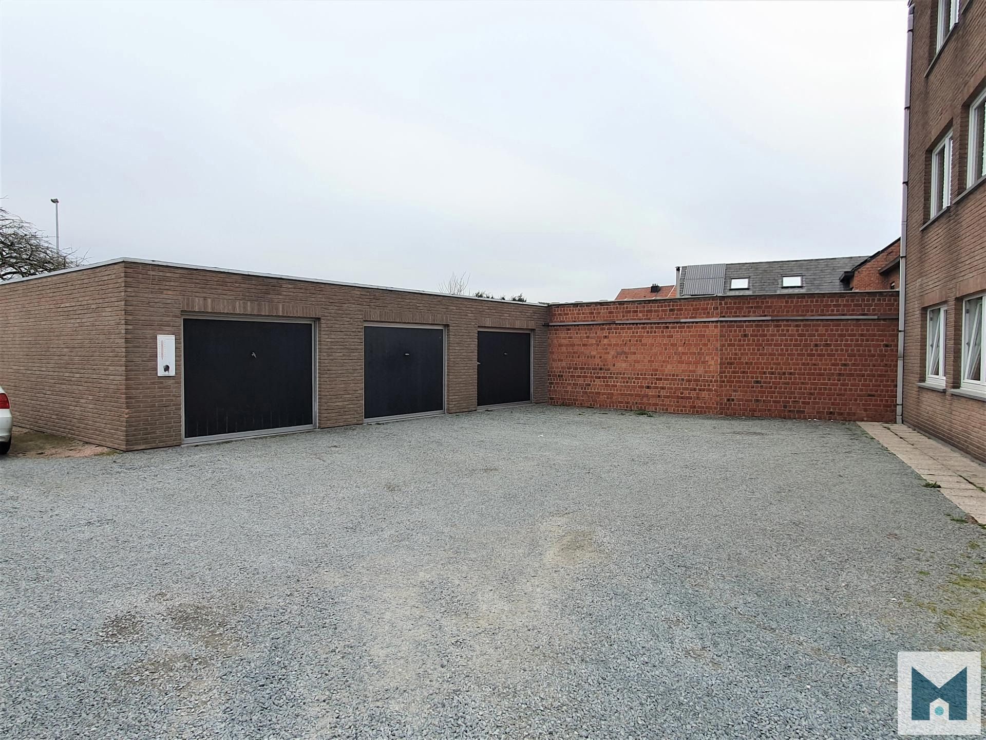 Ruim, modern appartement met 3 slpks te Buggenhout! foto 18