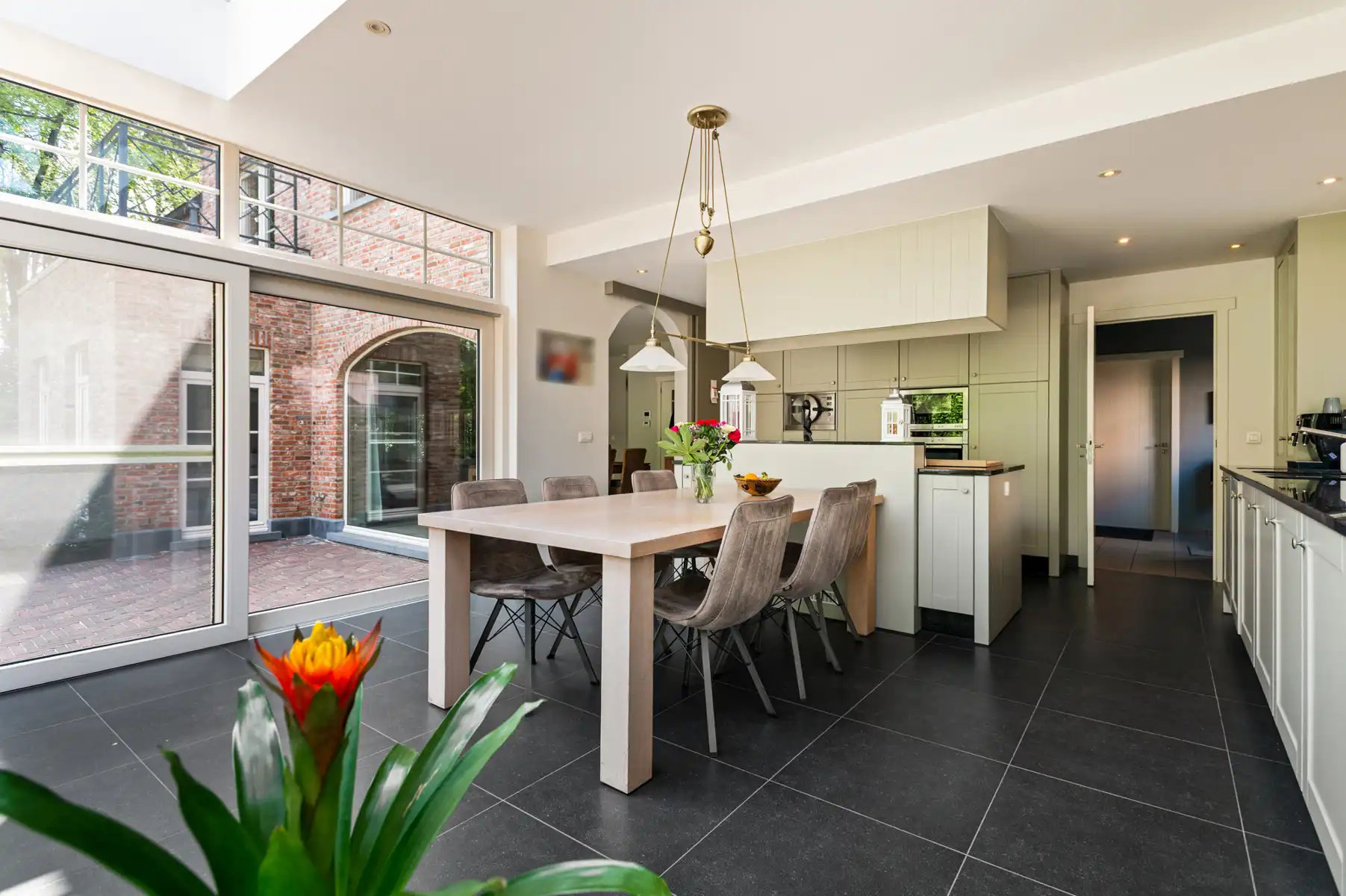 Ruime villa 570 m² met zwembad op 1575 m²  foto 7