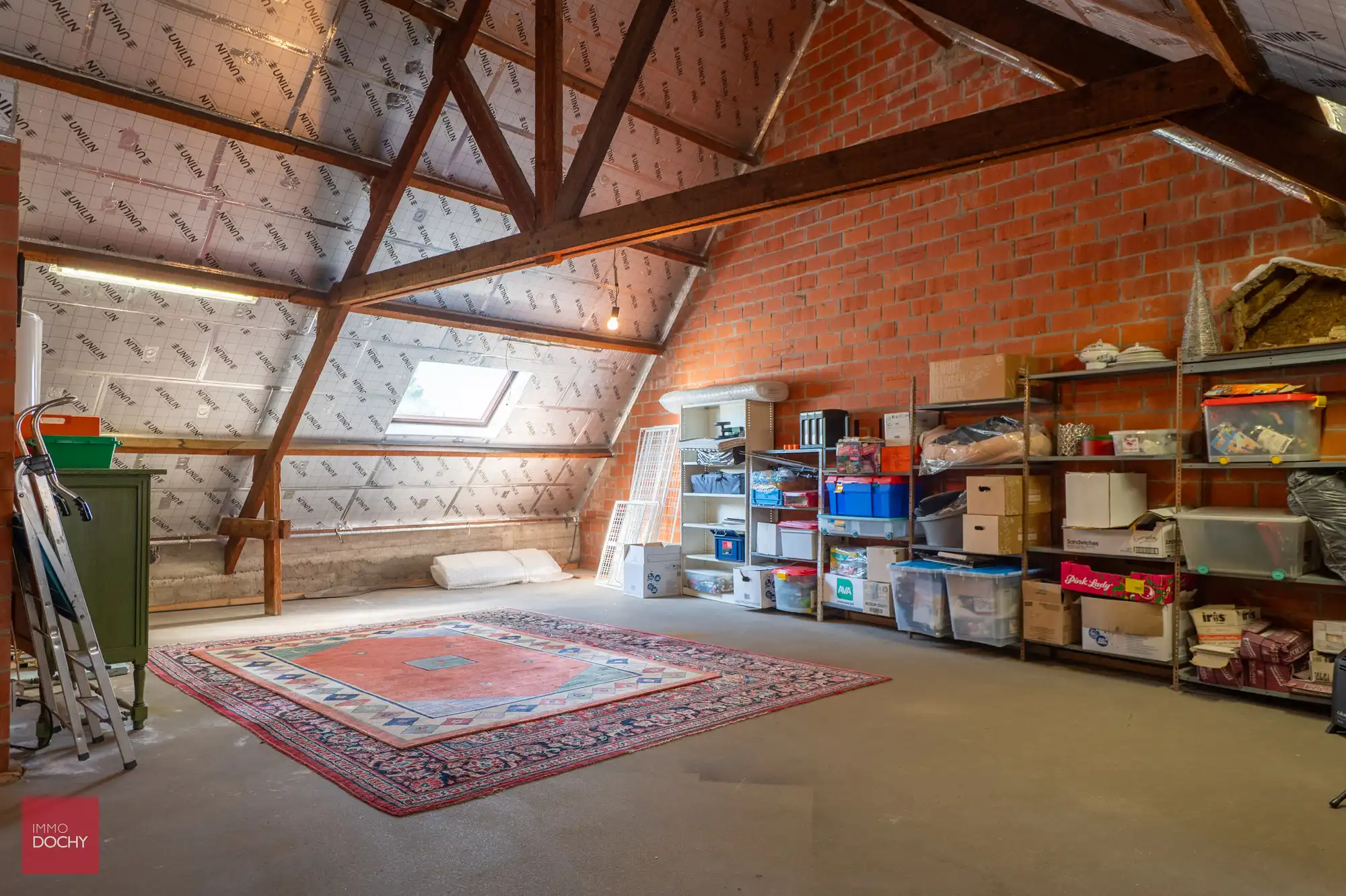 Zeer ruime en verzorgde praktijkwoning of cohousing foto 25