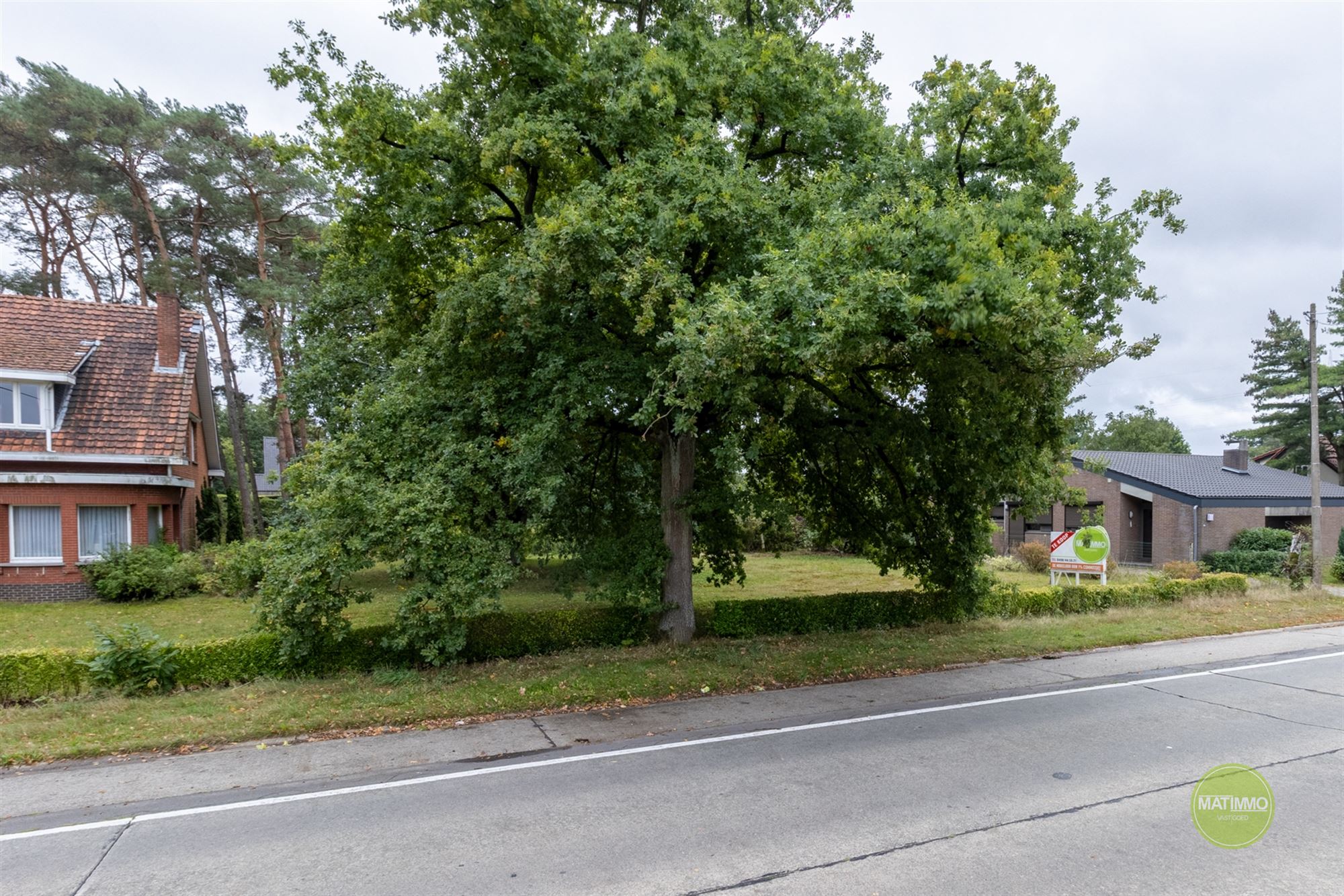 Vrijstaande woning op royaal perceel met bos in Mol-Sluis foto 28