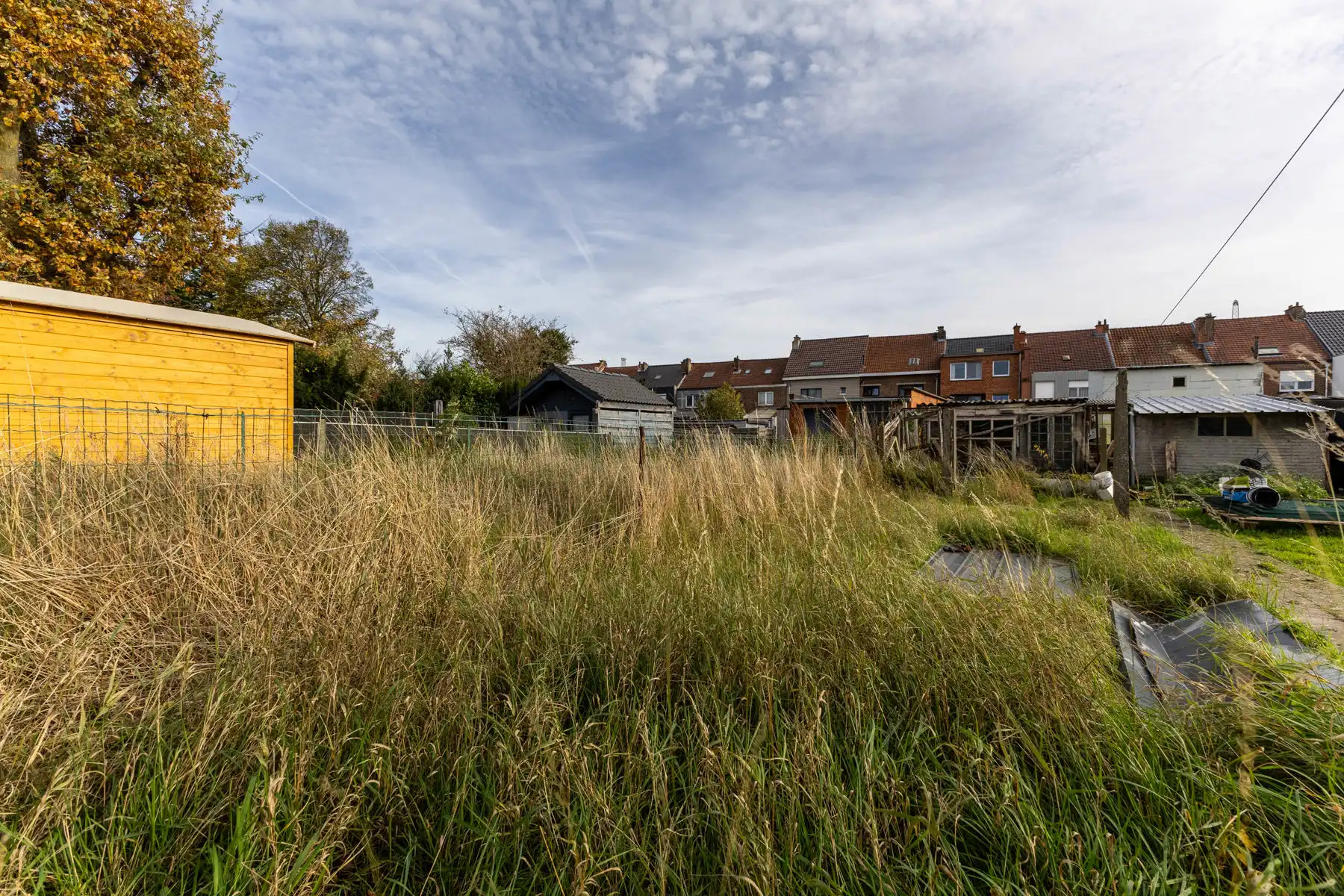 Te renoveren woning met 2 slaapkamers, tuin en garage foto 16
