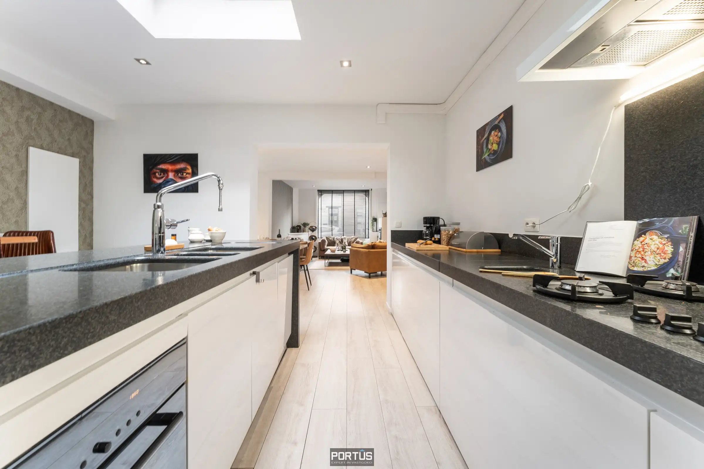 Centraal gelegen instapklare woning te Nieuwpoort-Stad  foto 6