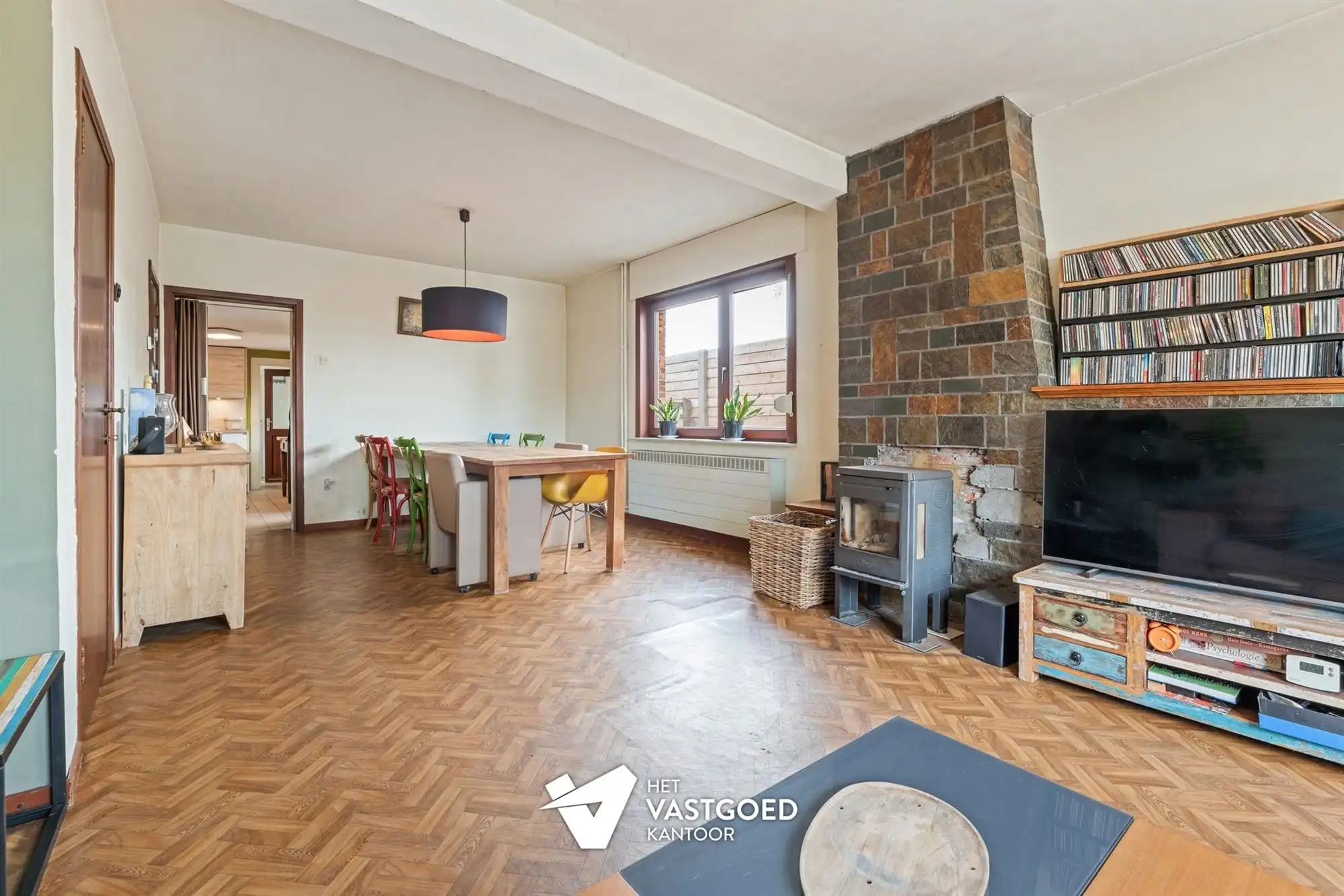 DEELS GERENOVEERDE WONING OP RUSTIGE LIGGING VLAK BIJ BE-MINE TE BERINGEN foto 5