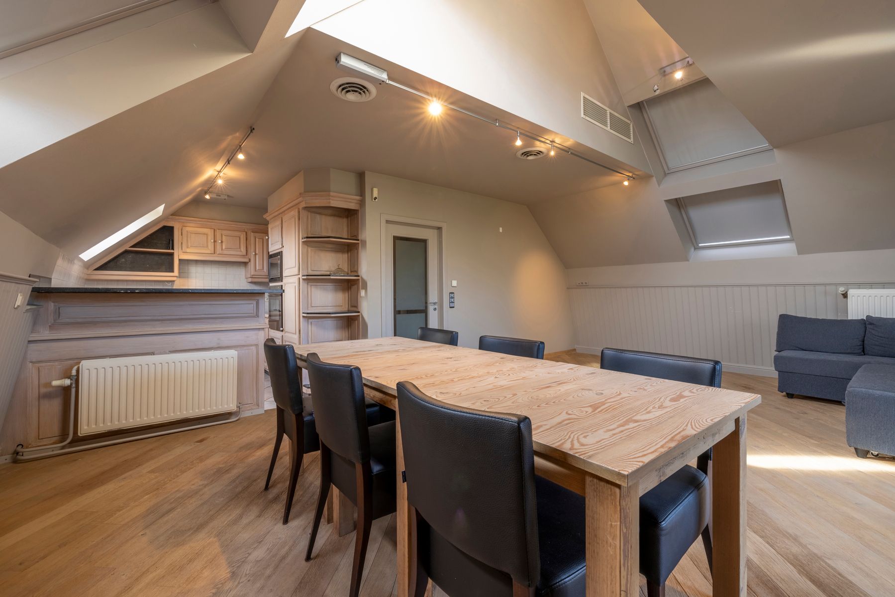 Uniek handelspand met privé-woning  foto 21