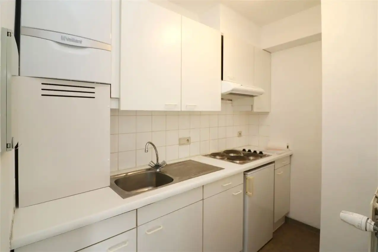 App. met één slaapkamer, autostaanplaats, nabij centrum foto 5