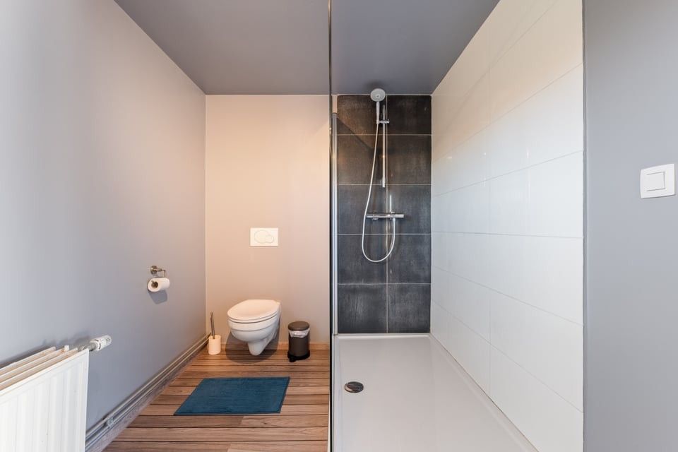 RUIME EN RUSTIG GELEGEN BUNGALOW MET 4 SLKS EN ZWEMBAD OP EEN PRACHTIG PERCEEL VAN 764M² foto 34