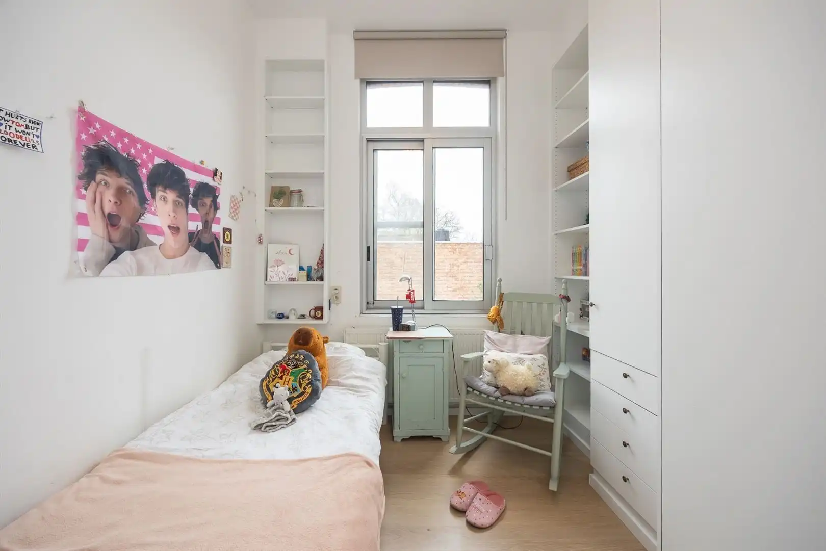 Karaktervolle herenwoning met zee aan ruimte foto 13