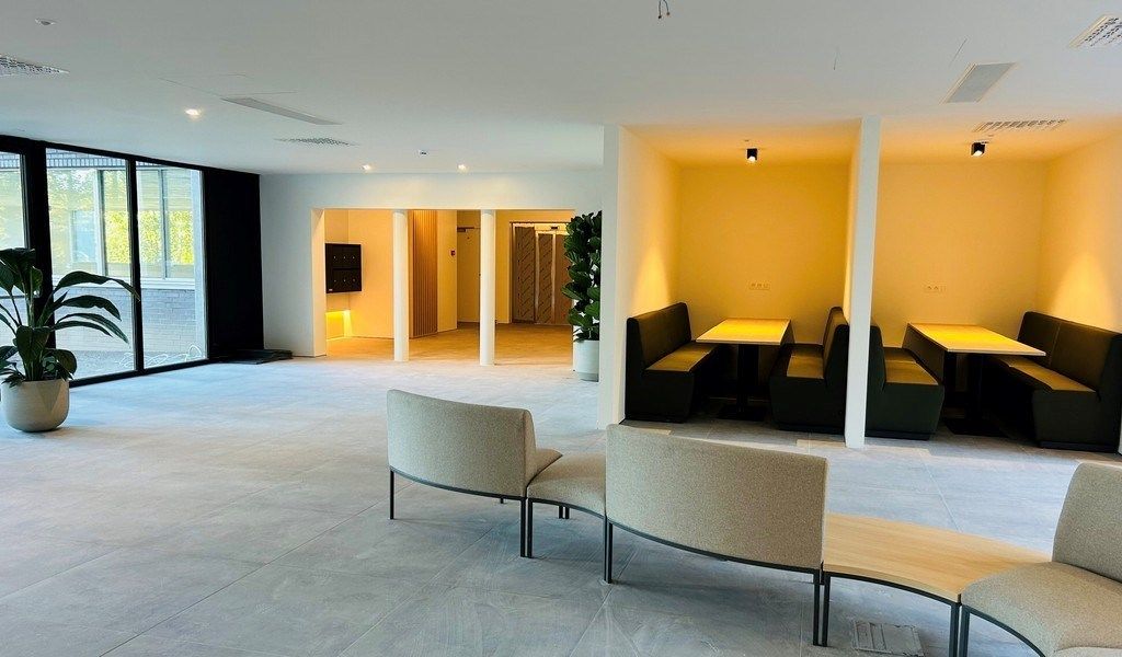 Gerenoveerde kantoren te huur in Axxes Business Park in Merelbeke foto 10