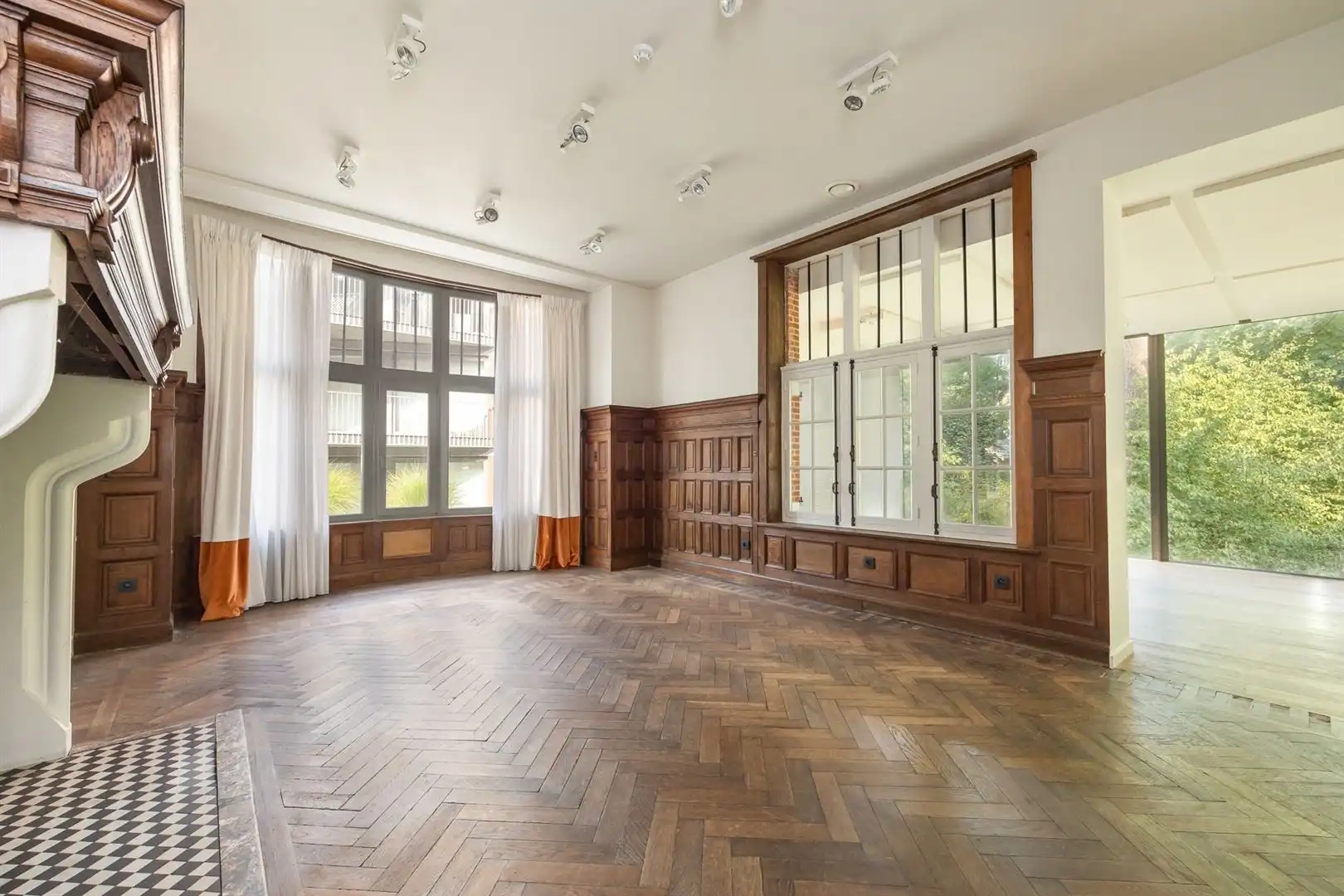 Villa Ullens. Het prachtig gerenoveerde kasteel in hartje Schoten foto 8