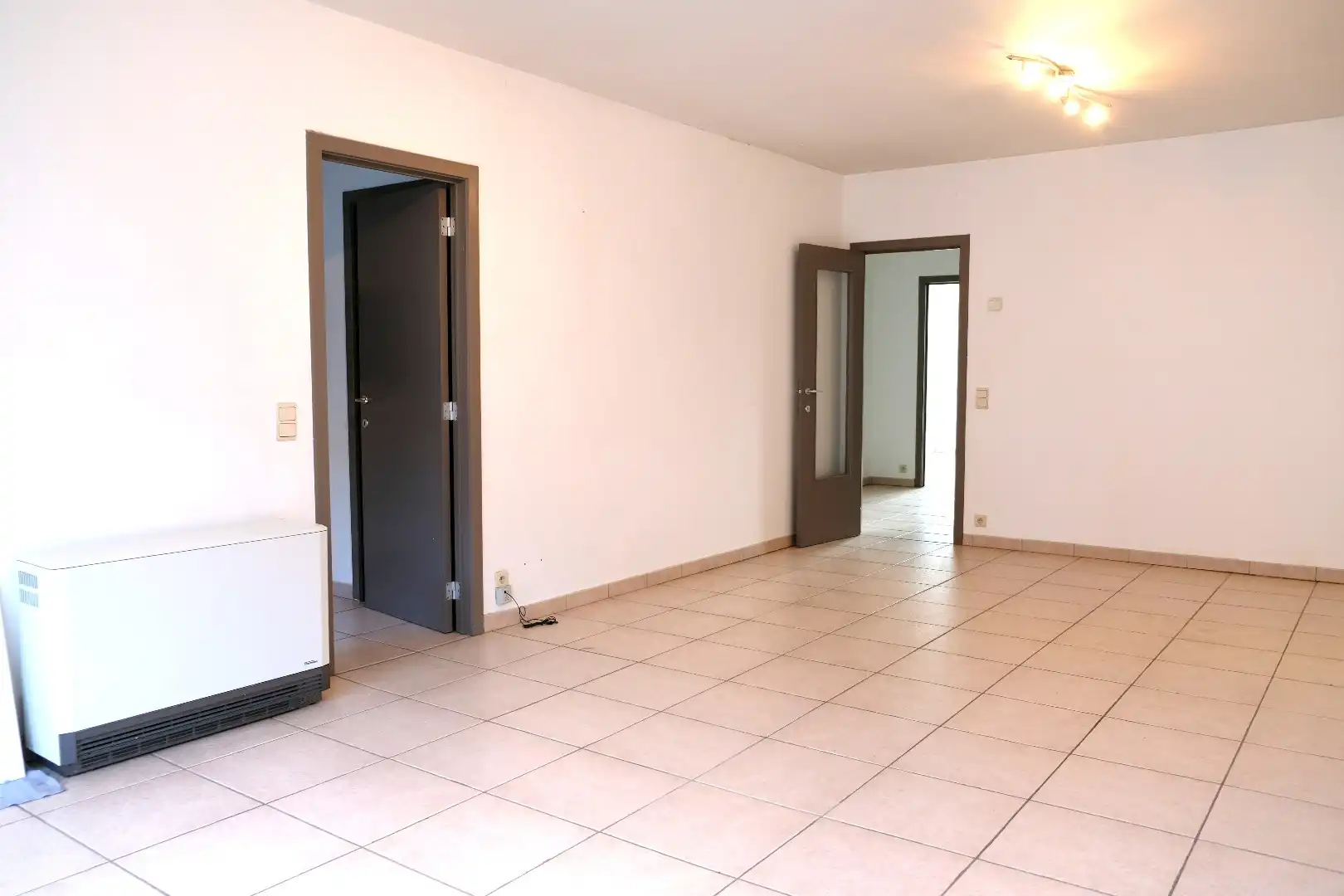 Appartement op de 1e verdieping met 2 slaapkamers + GARAGE foto 7