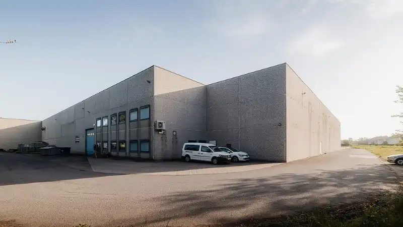 Logistiek magazijn te huur foto 9