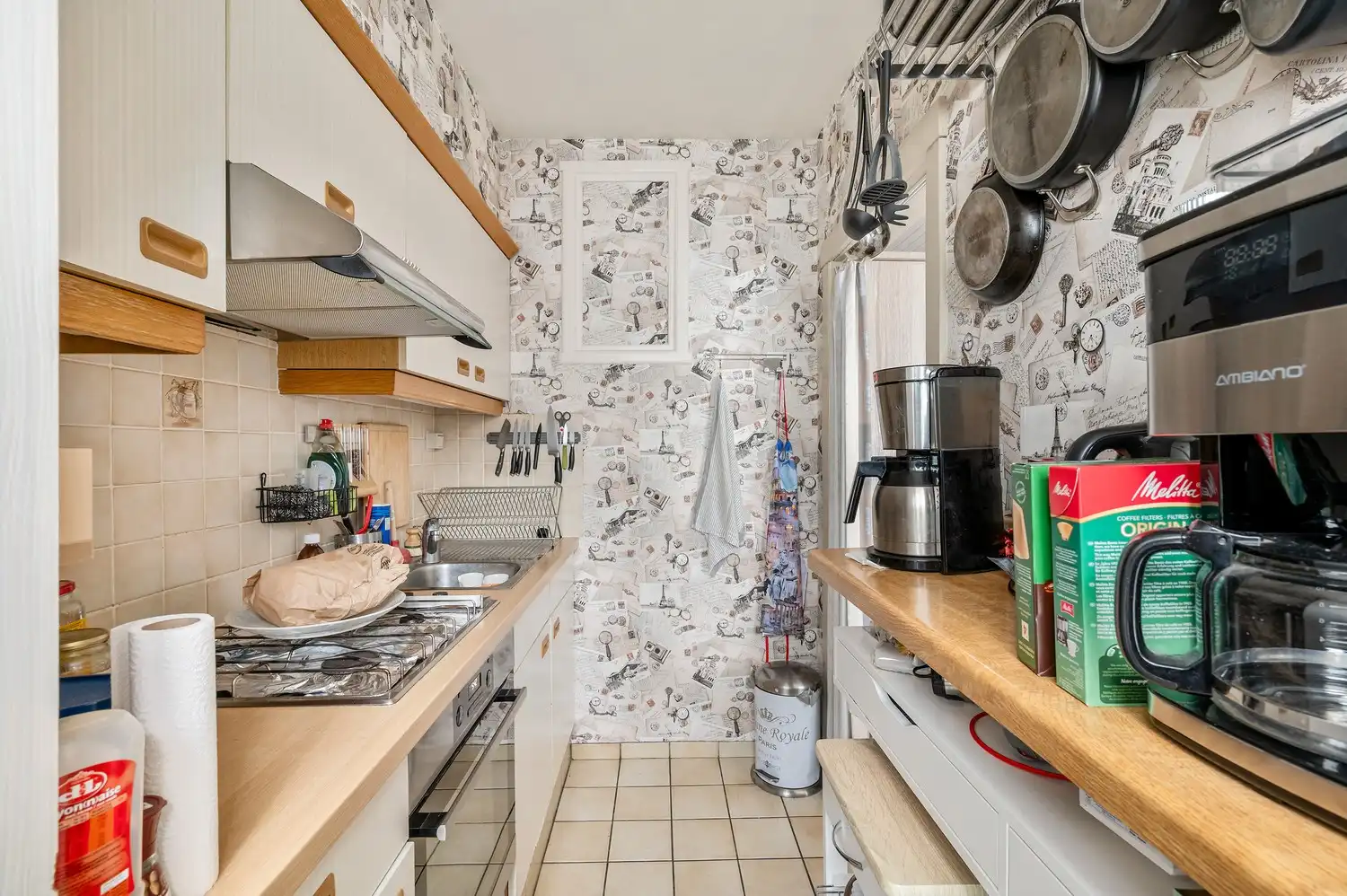 Ruime bel-etagewoning met tal van mogelijkheden op gunstige locatie. foto 11